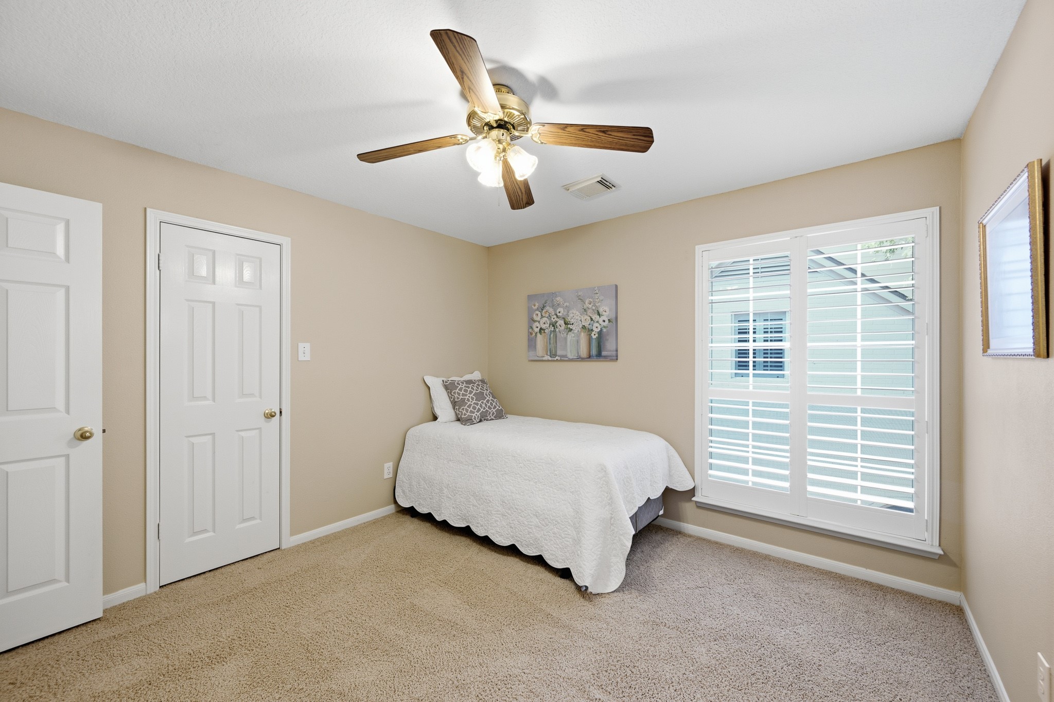 67 Driftoak Circle Property Photo 35