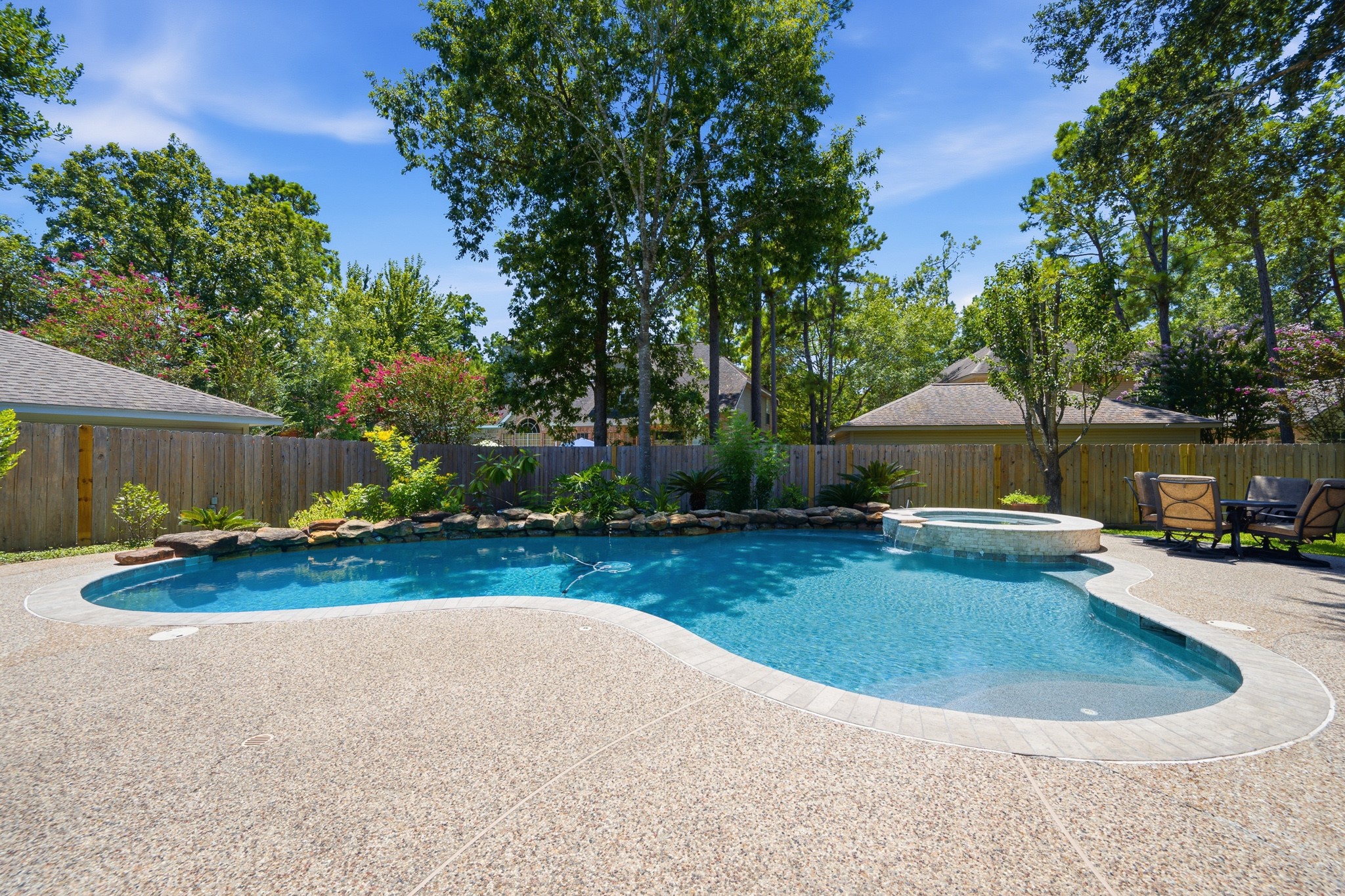 67 Driftoak Circle Property Photo 40