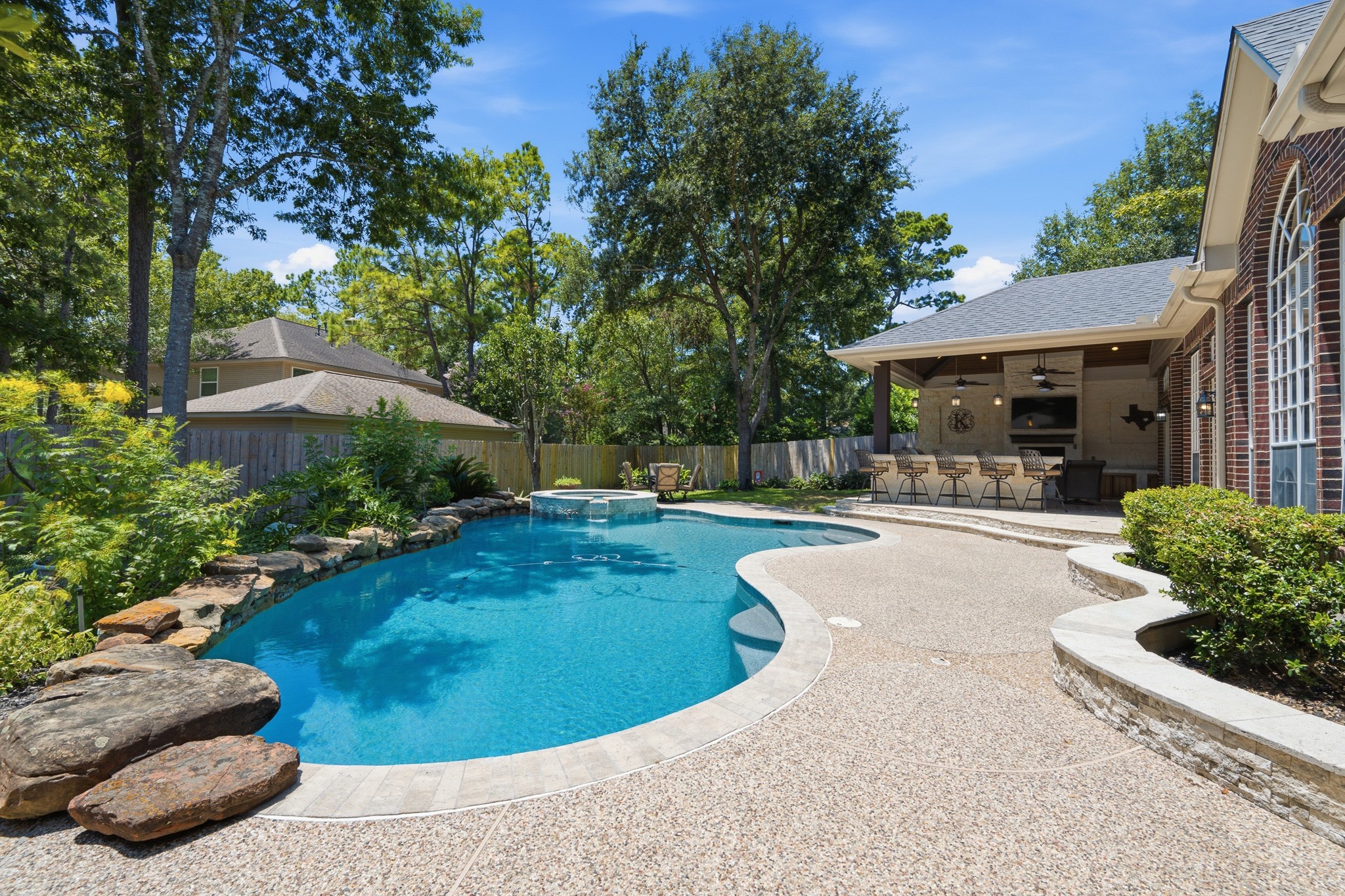 67 Driftoak Circle Property Photo 41