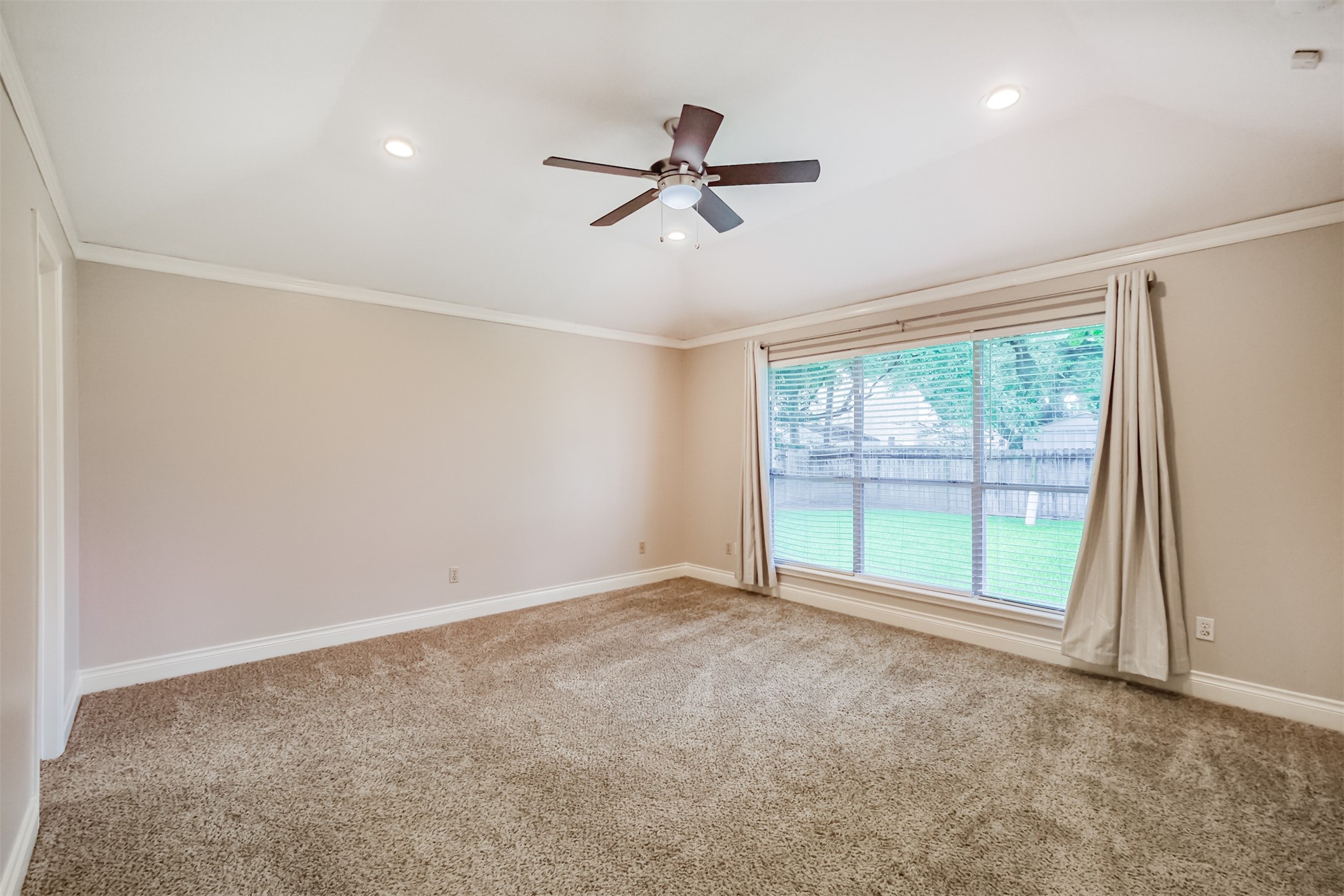 2315 Cunningham Drive Property Photo 10