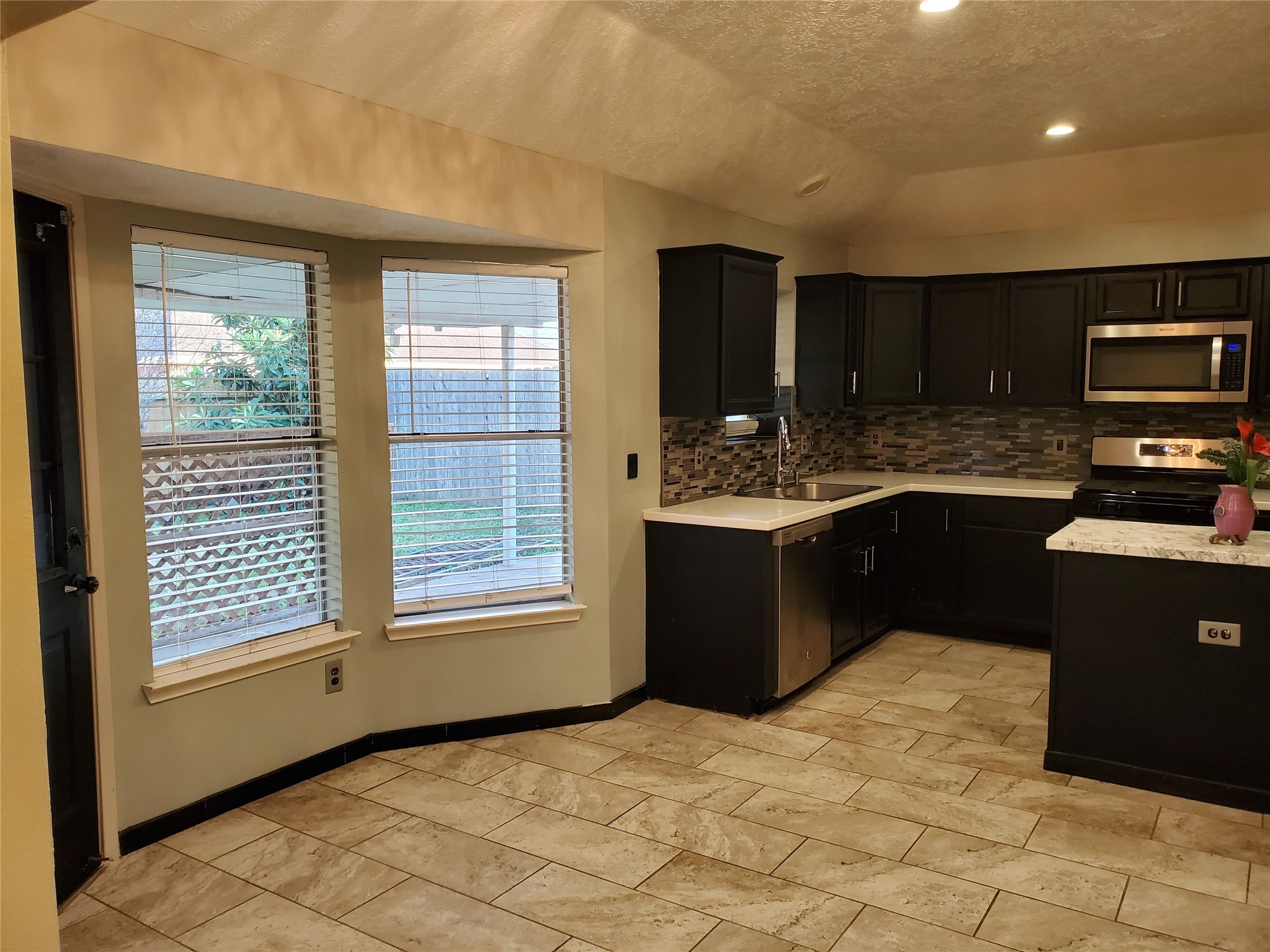2107 Tower Bridge Road Property Photo 7