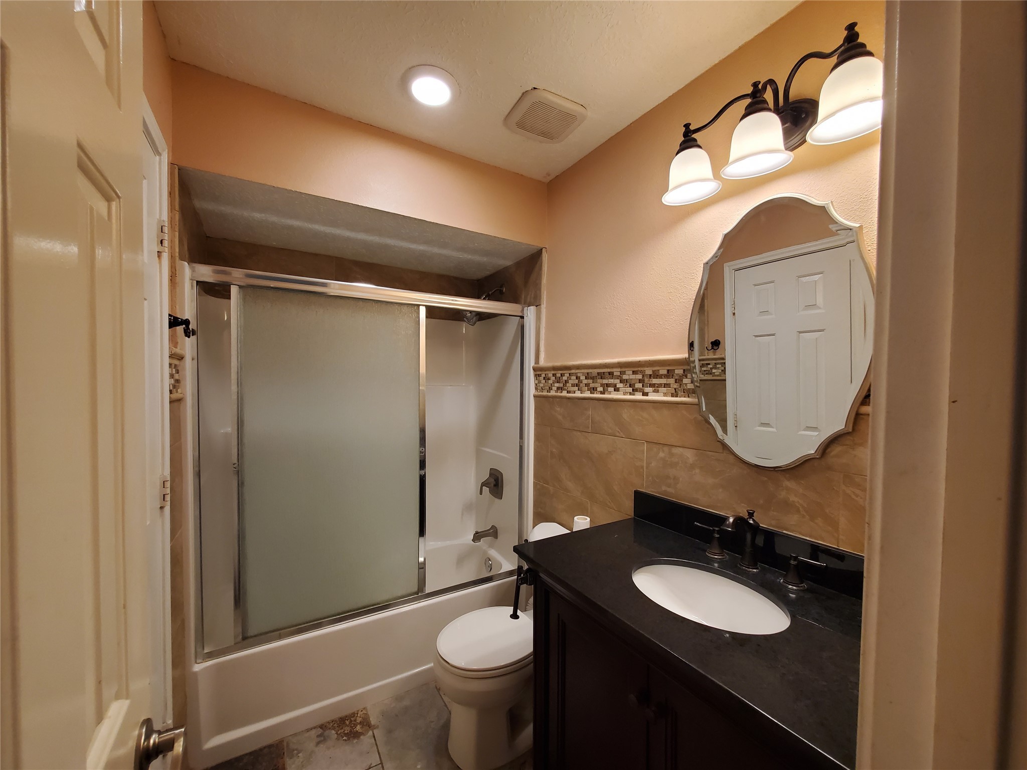 2107 Tower Bridge Road Property Photo 15