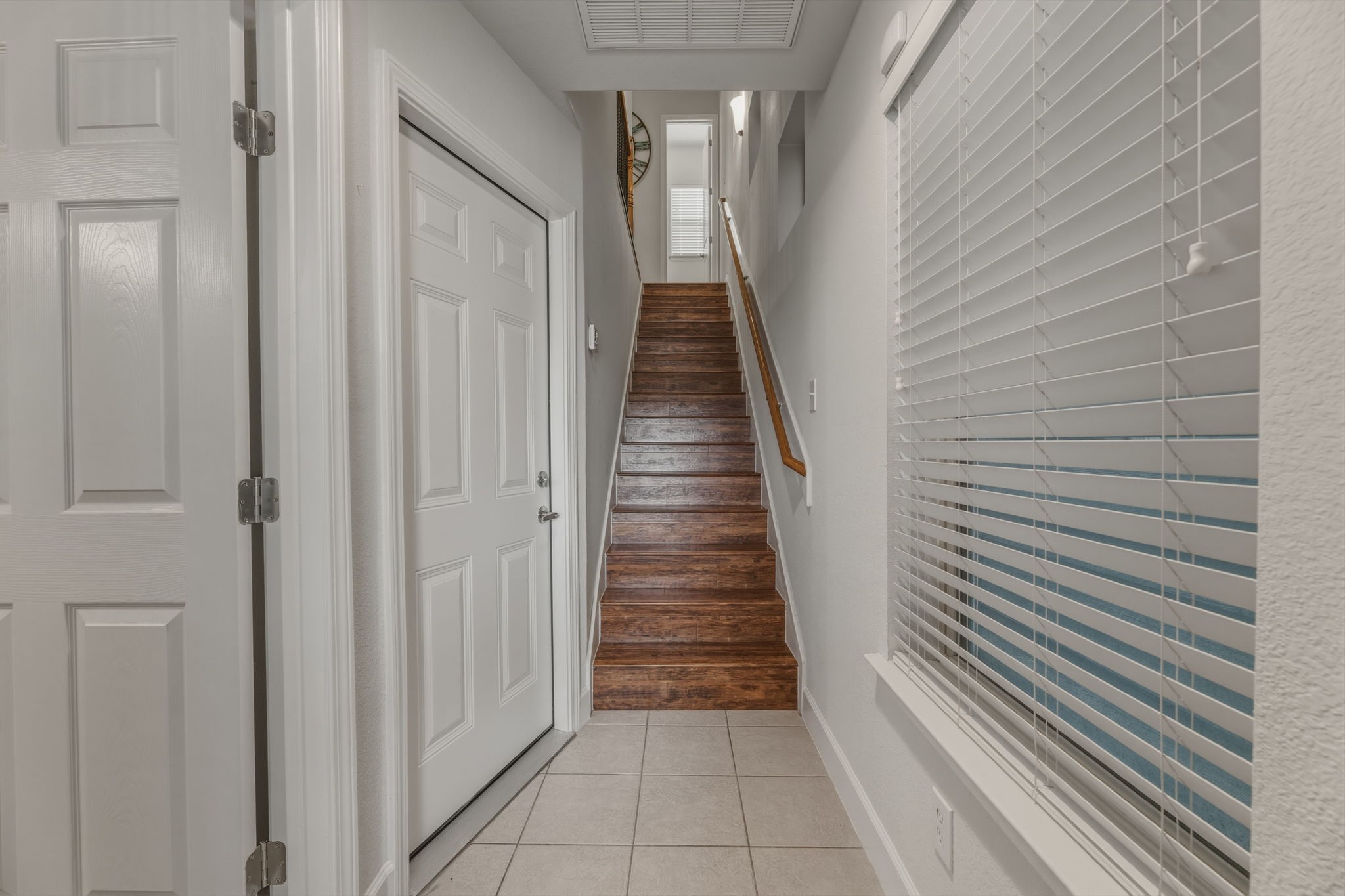 4206 Old Spanish Trail Property Photo 5