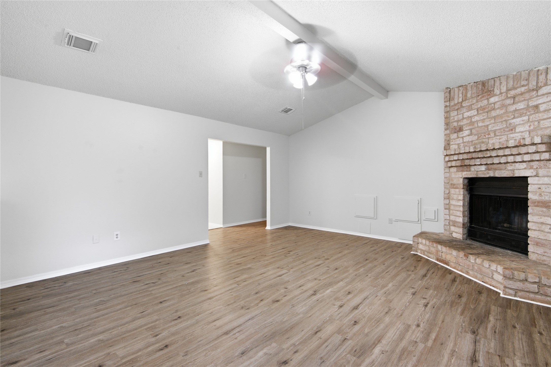 18214 Almonte Lane Property Photo 2