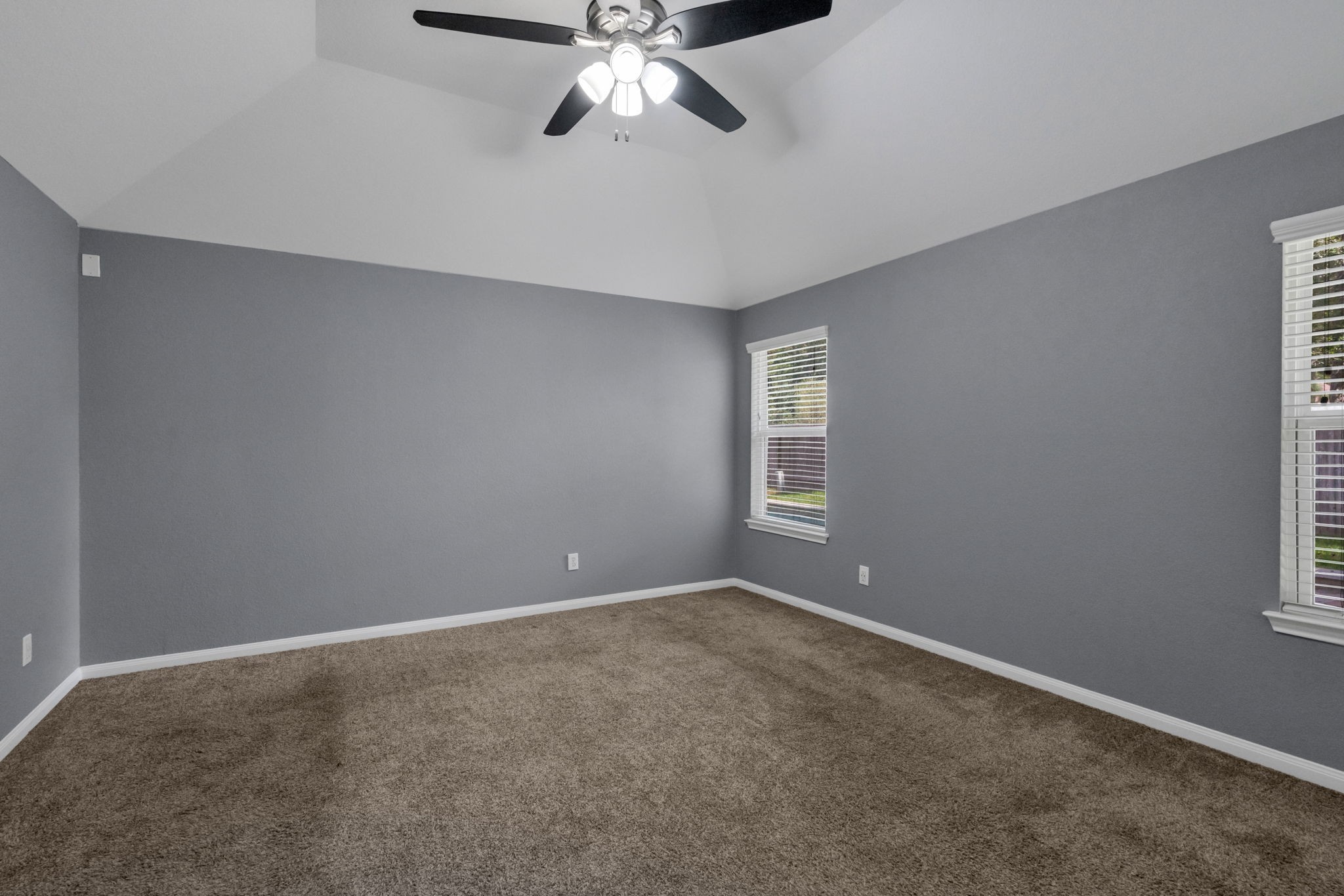 604 Foxmeadow Lane Property Photo 16