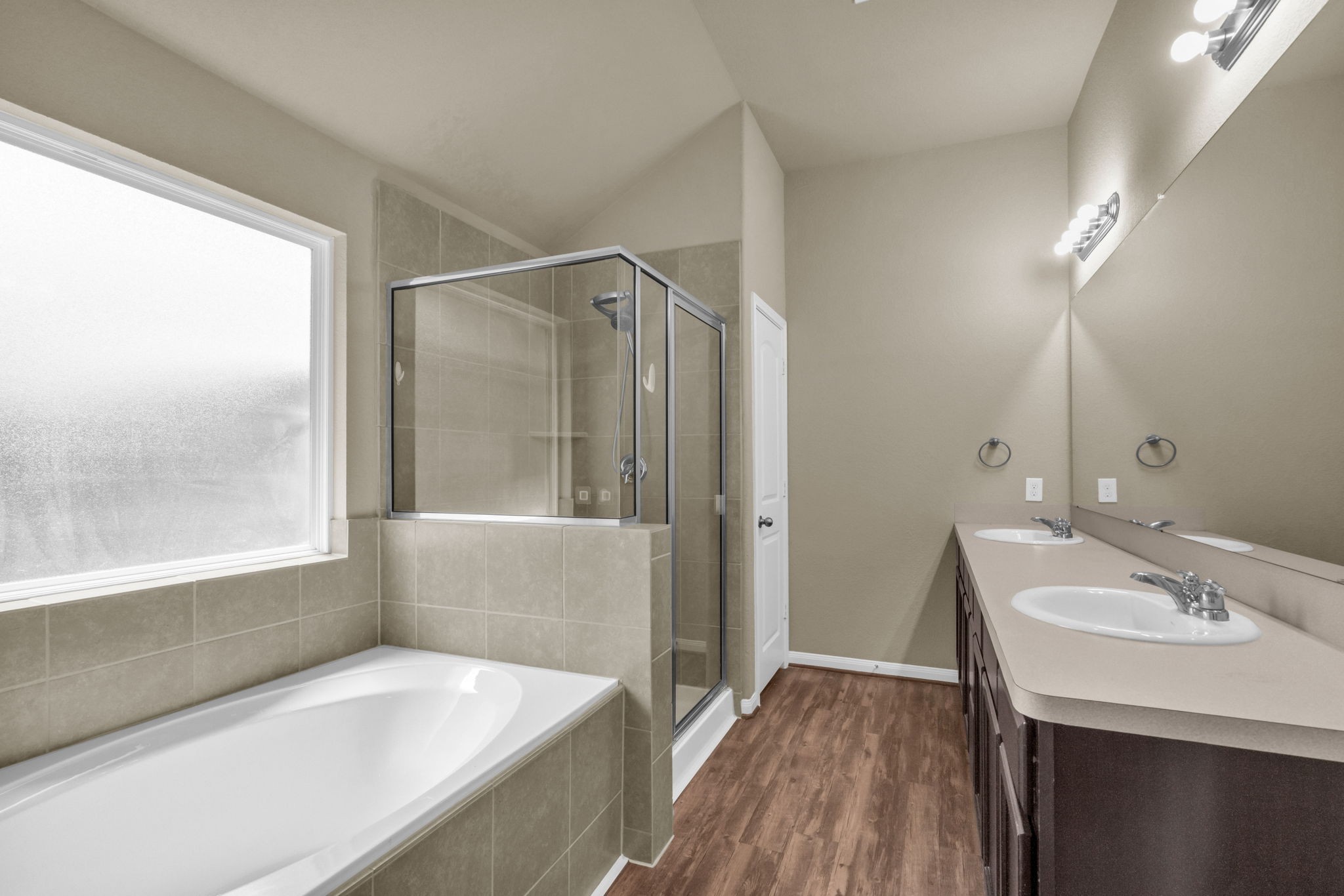 604 Foxmeadow Lane Property Photo 18