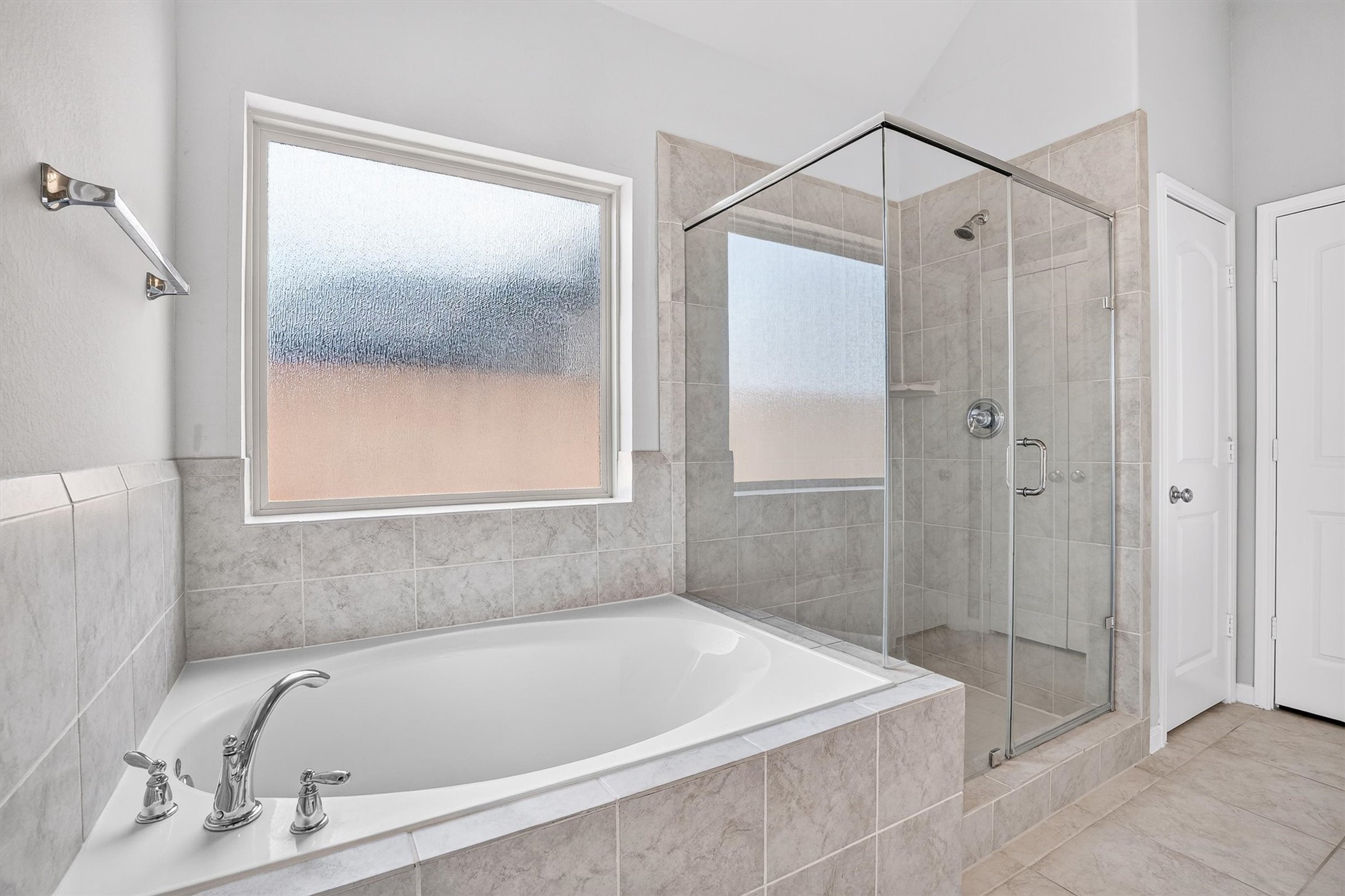 6123 Mapleton Meadow Lane Property Photo 13