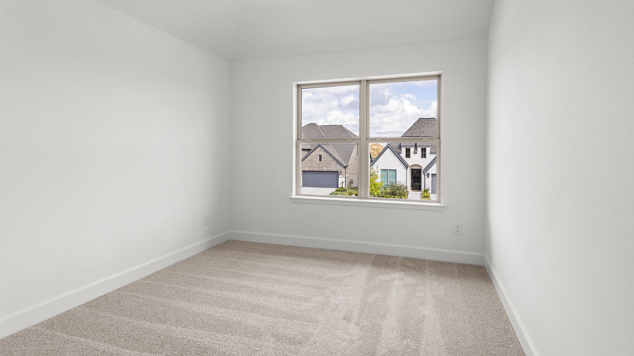 6725 Mountain Brook Way Property Photo 11