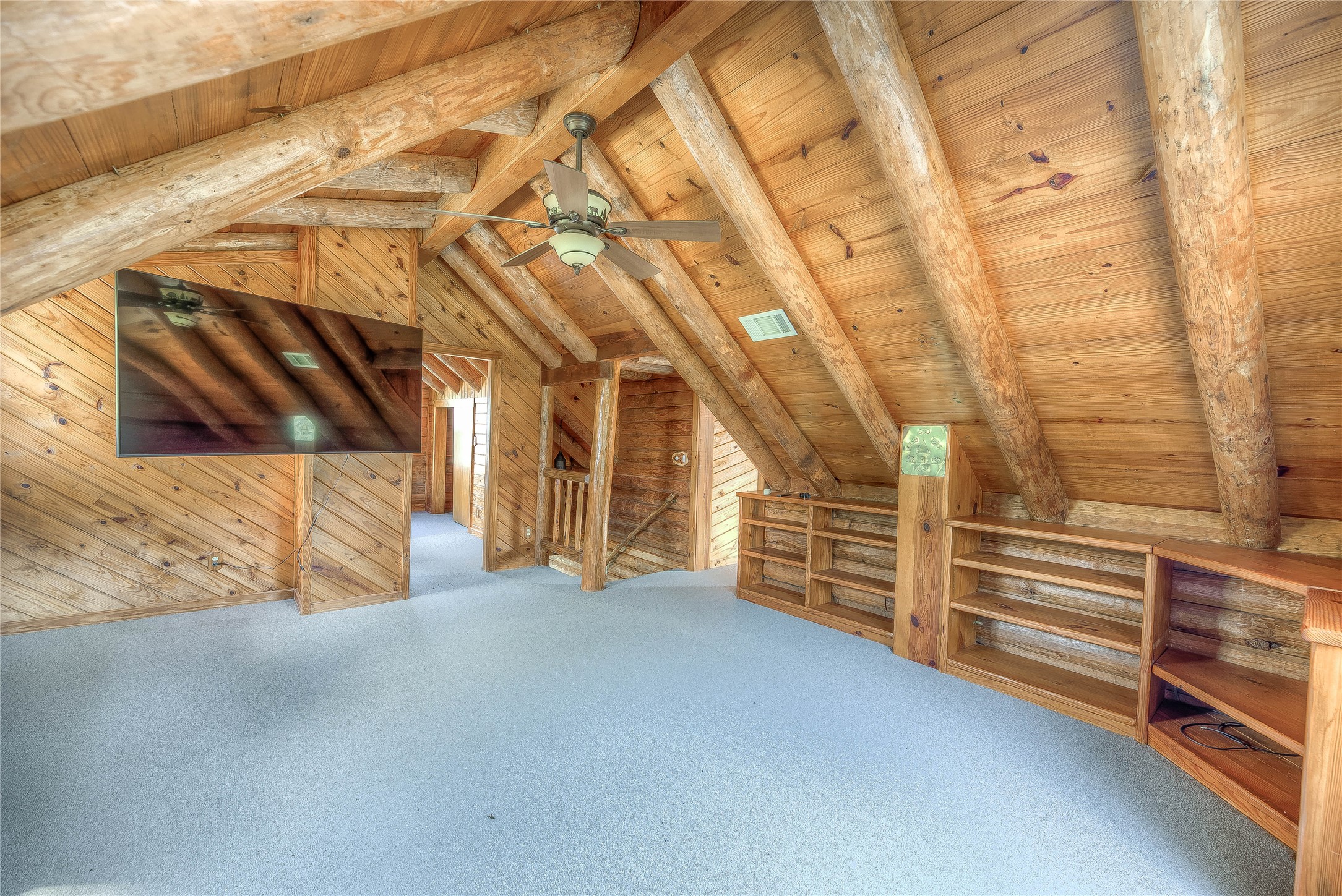 185 Country Lane Property Photo 25
