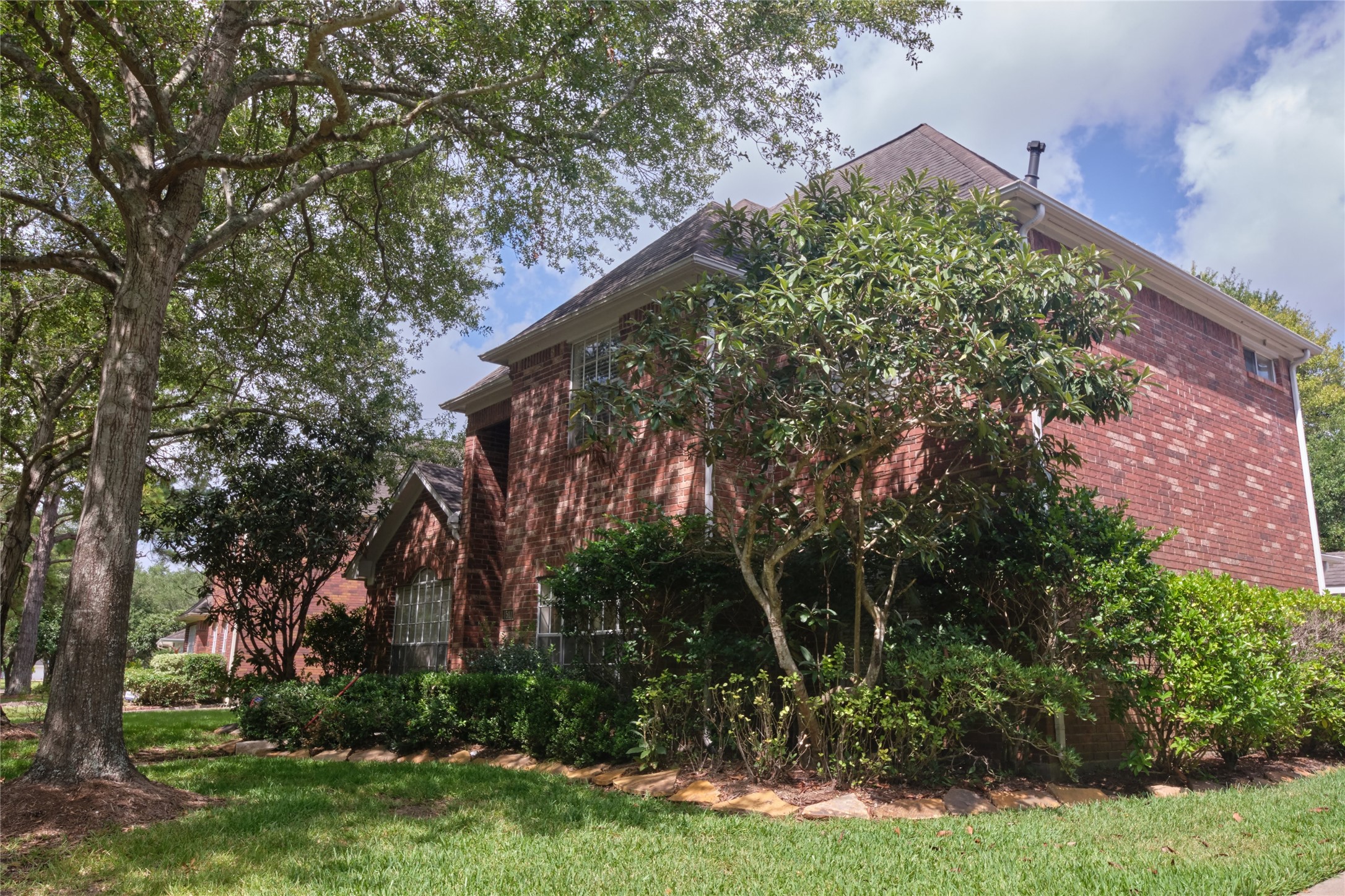 4511 Chestnut Meadow Drive Property Photo 2