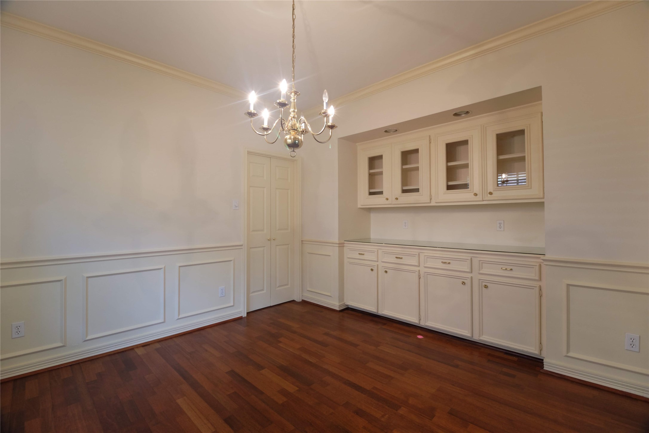 4511 Chestnut Meadow Drive Property Photo 8