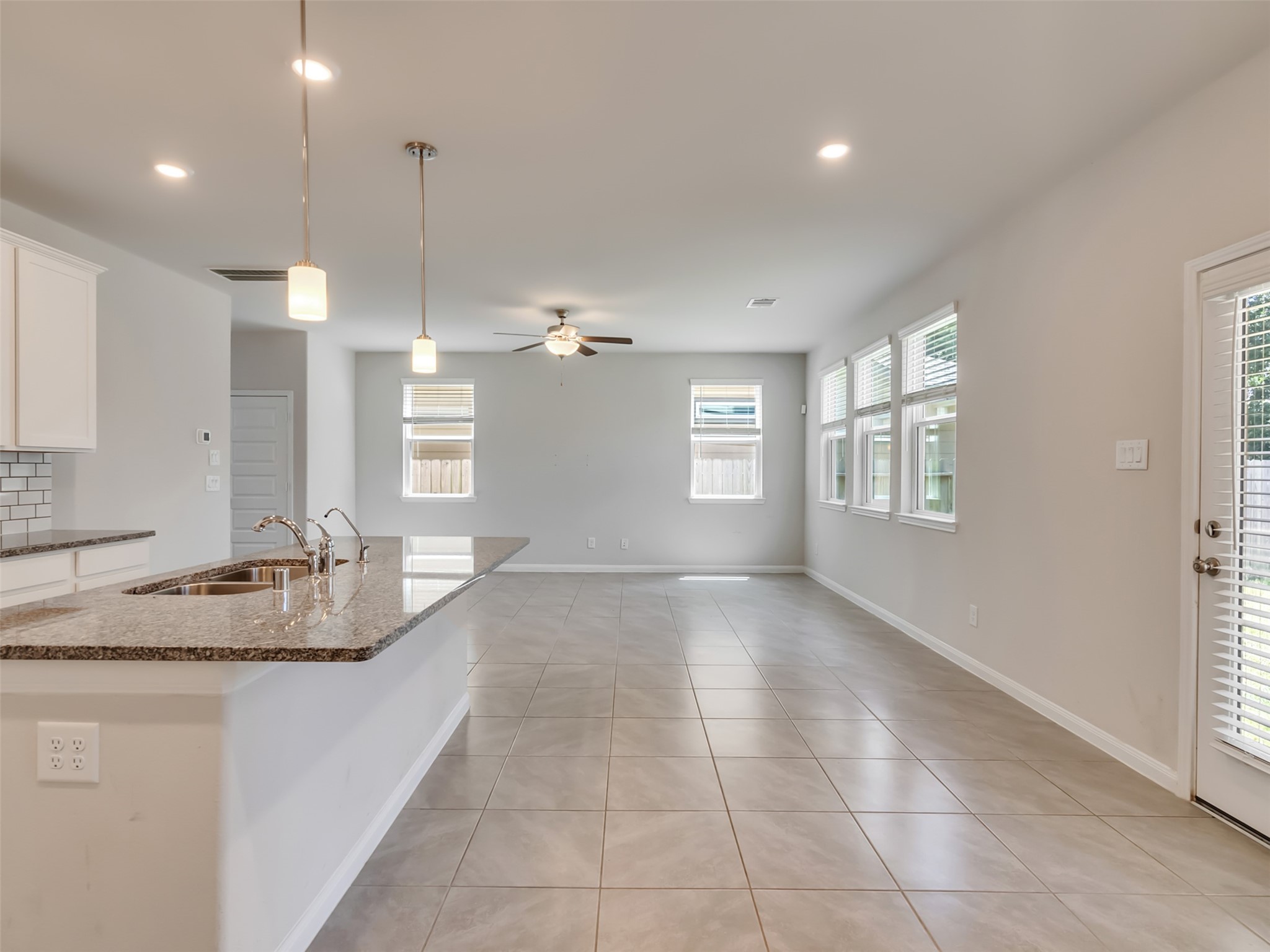 7087 Silverleaf Oak Street Property Photo 11