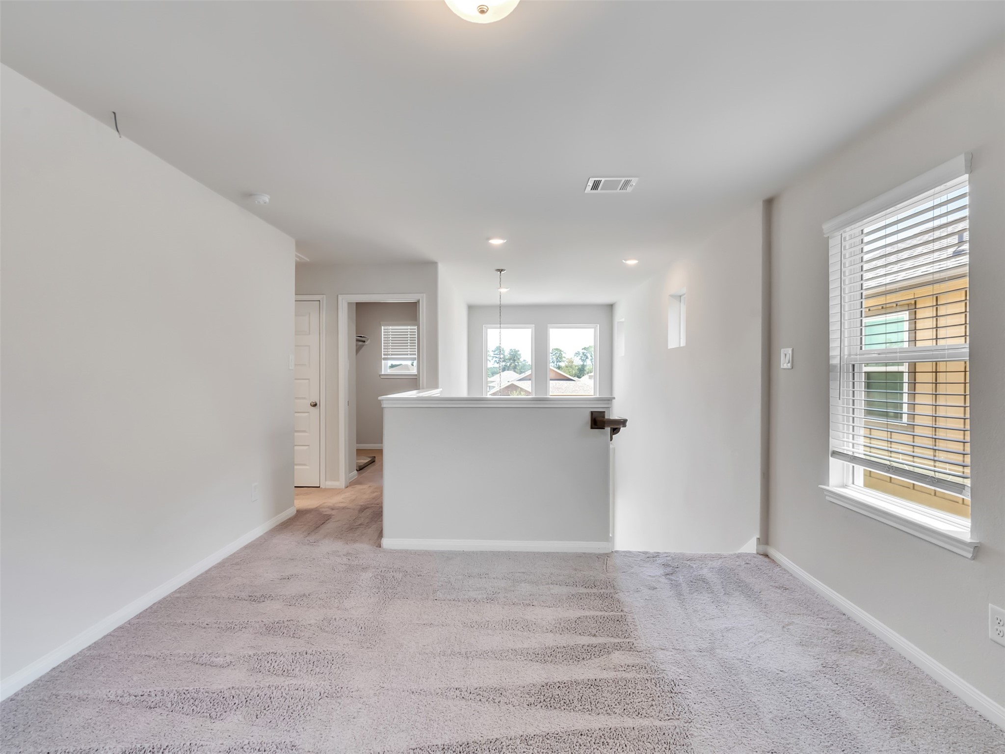 7087 Silverleaf Oak Street Property Photo 14