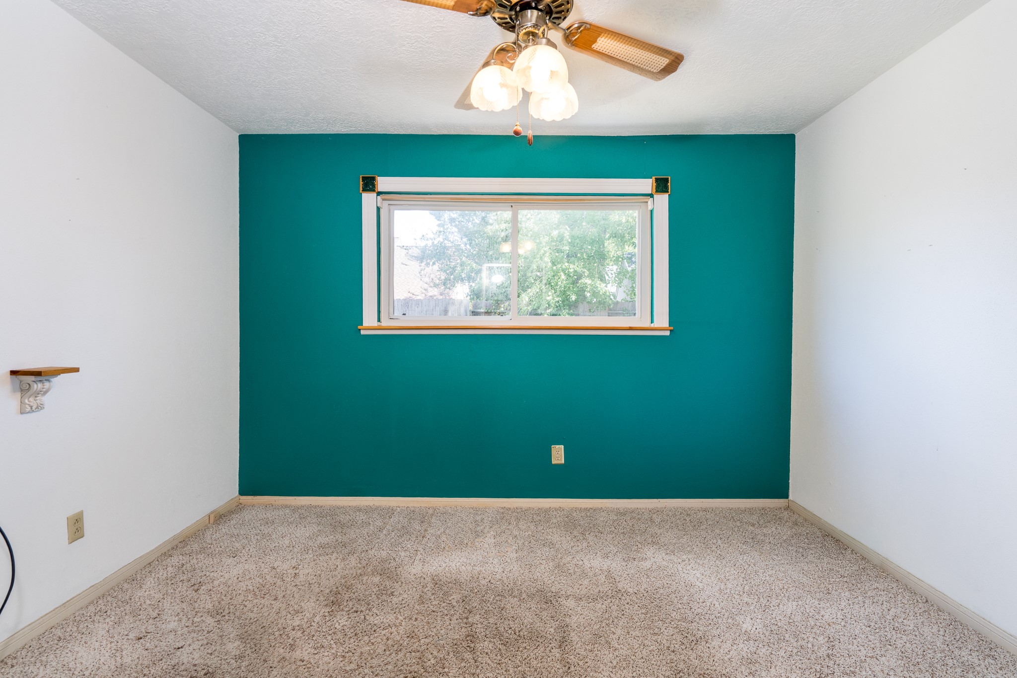 2015 Round Lake Drive Property Photo 20