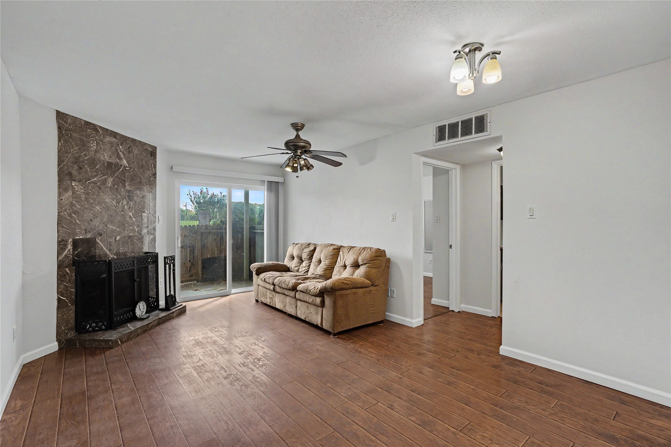18800 Egret Bay Boulevard 609 Property Photo 4
