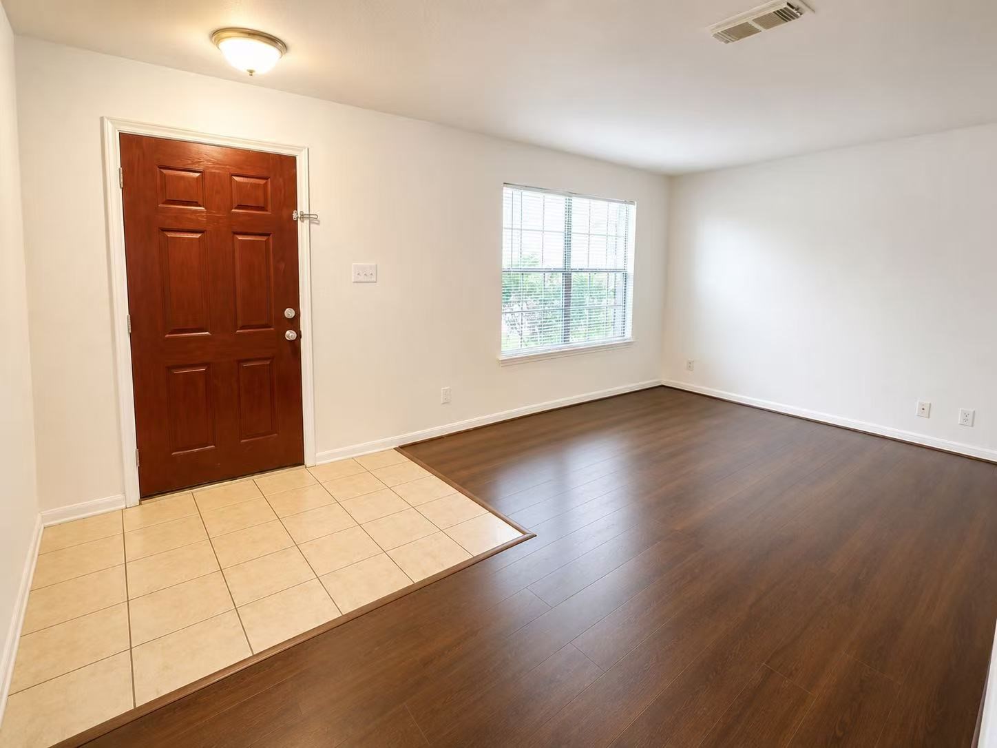3519 Benjamin Franklin Lane Property Photo 2