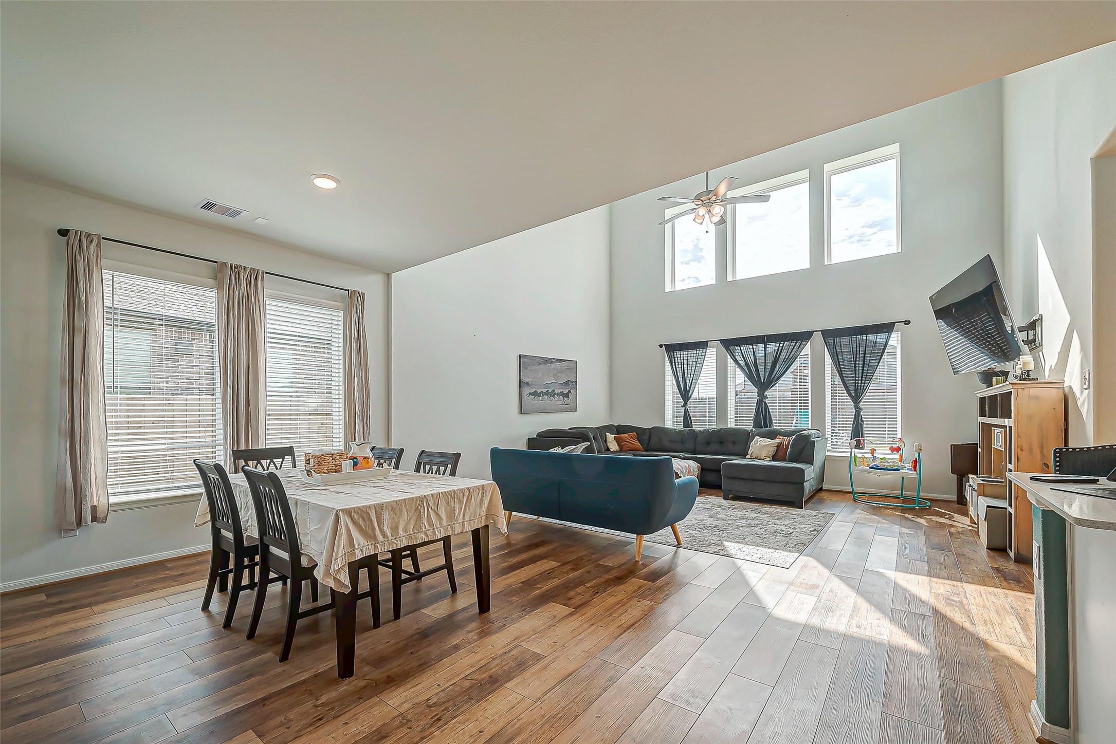 2805 Vanilla Sky Lane Property Photo 5