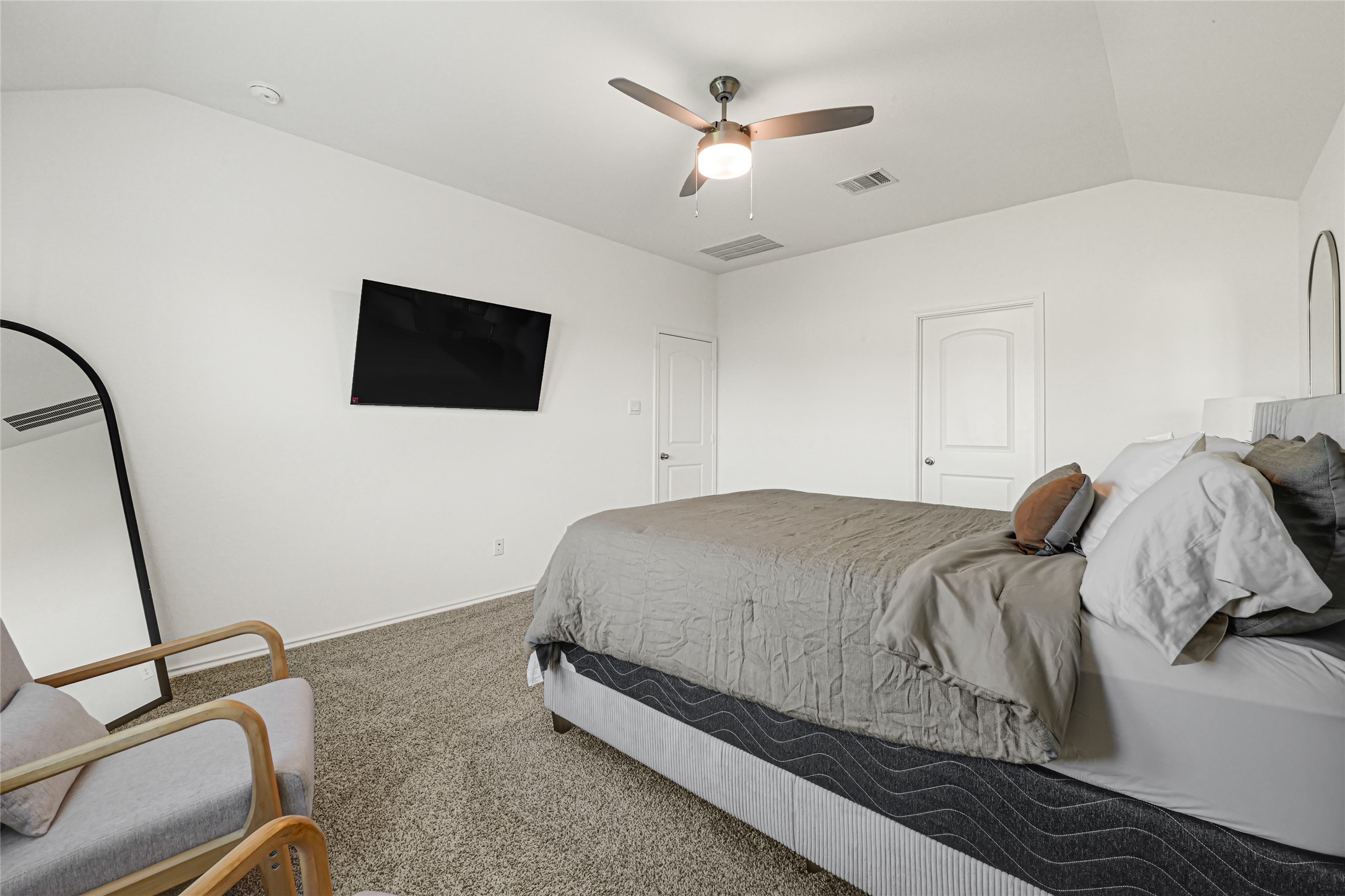210 Coral Drift Court Property Photo 17