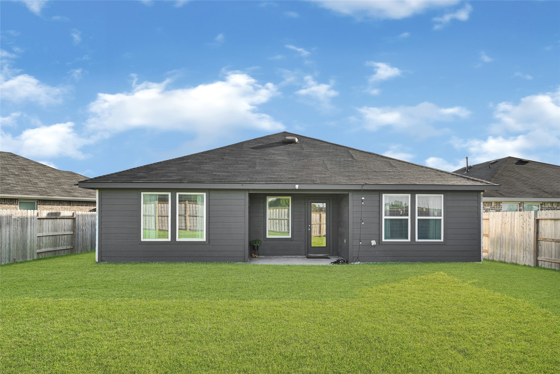 210 Coral Drift Court Property Photo 21