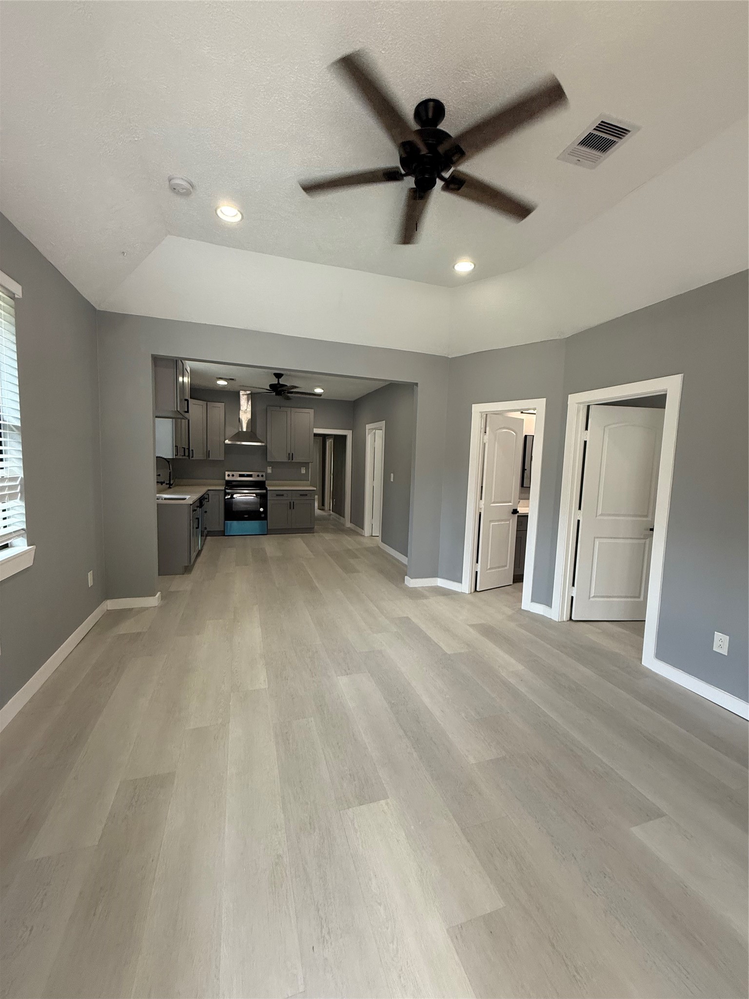 17404 Reiss Trail Property Photo 2