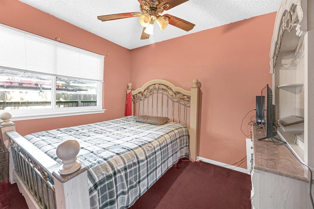 8829 Carousel Lane Property Photo 11