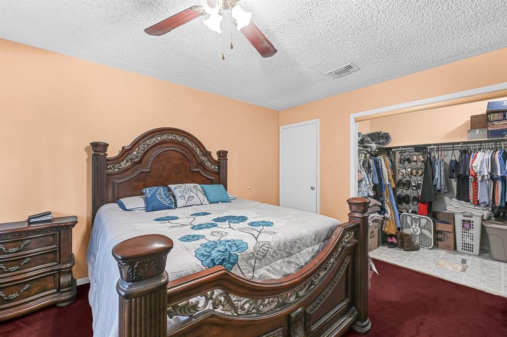 8829 Carousel Lane Property Photo 15