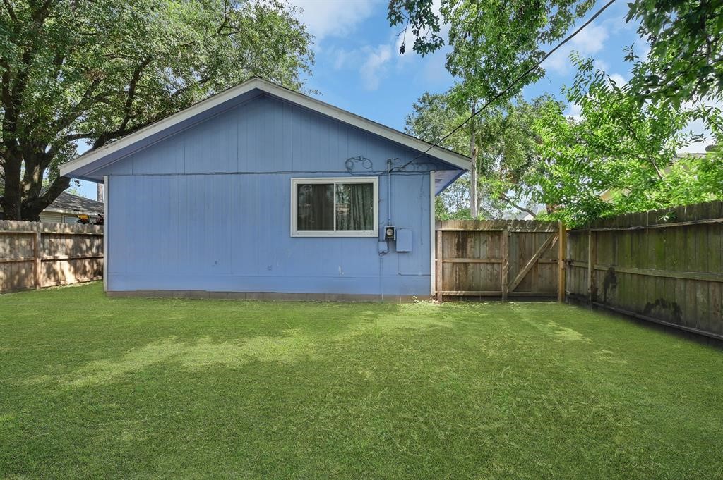 8829 Carousel Lane Property Photo 19