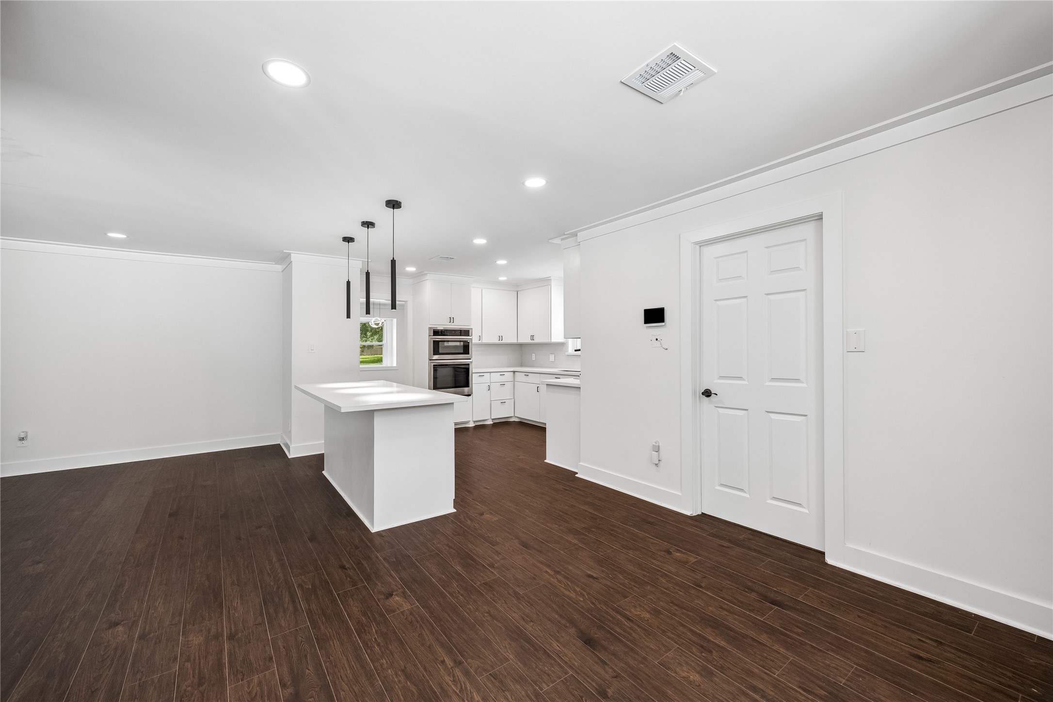 17922 Rolling Creek Drive Property Photo 16