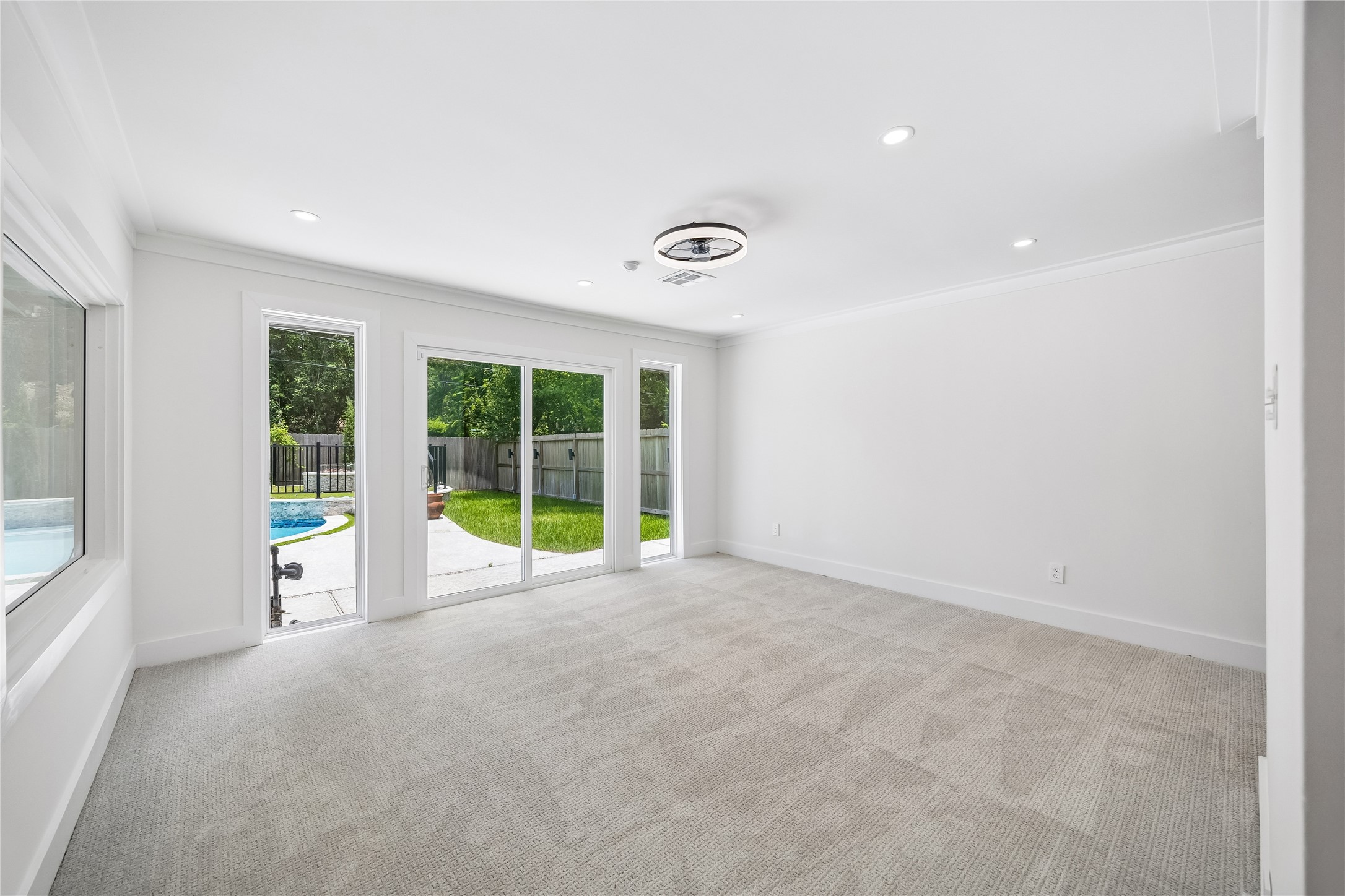 17922 Rolling Creek Drive Property Photo 18
