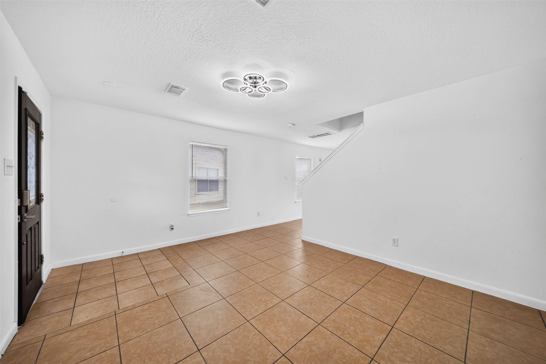 15435 Dillon Hill Circle Property Photo 10