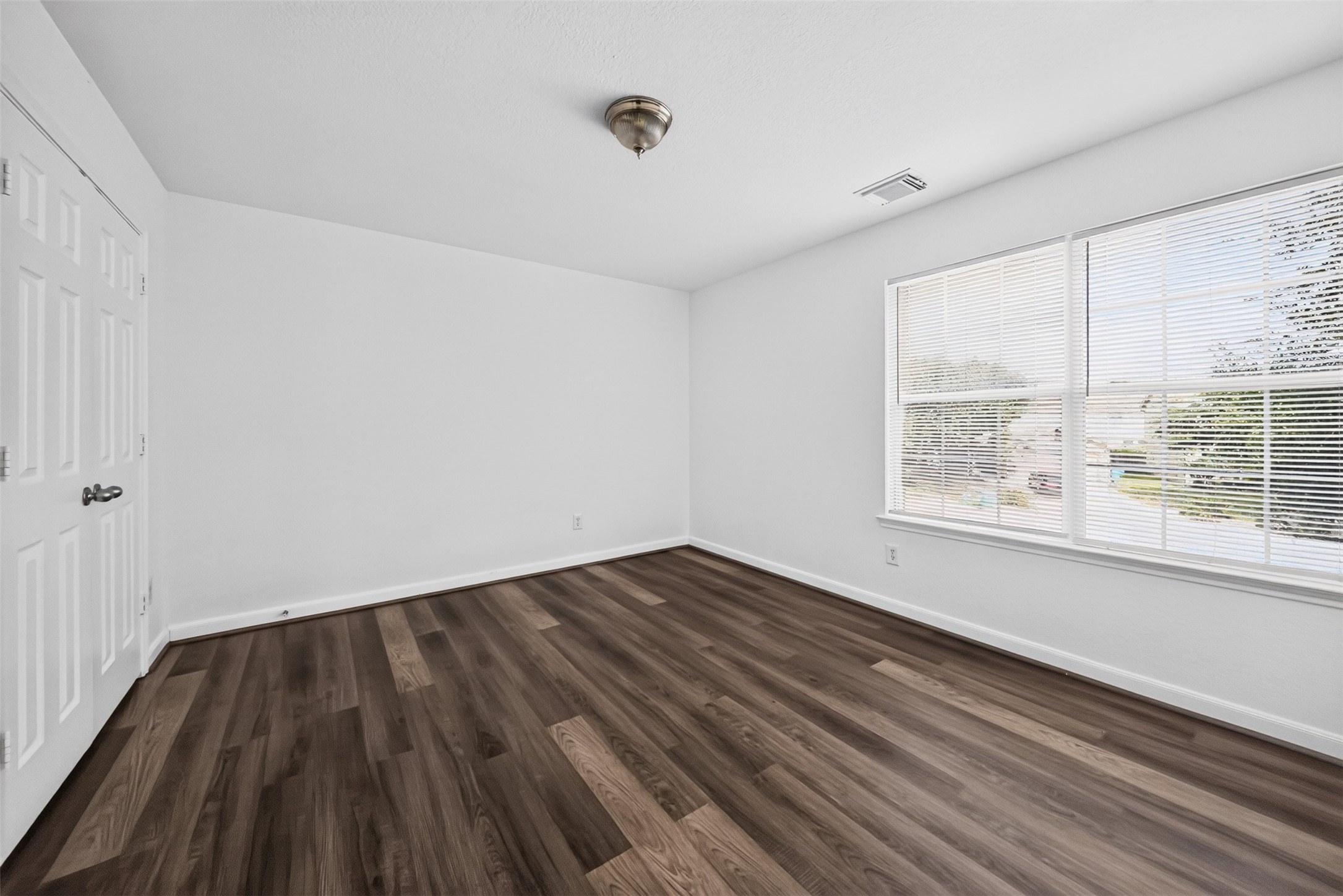 15435 Dillon Hill Circle Property Photo 23