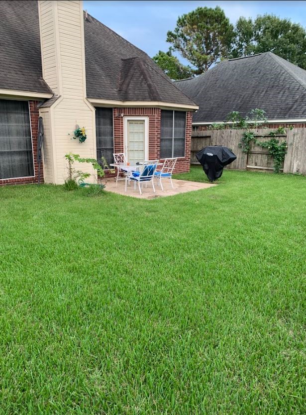 6810 Springcrest Drive Property Photo 11