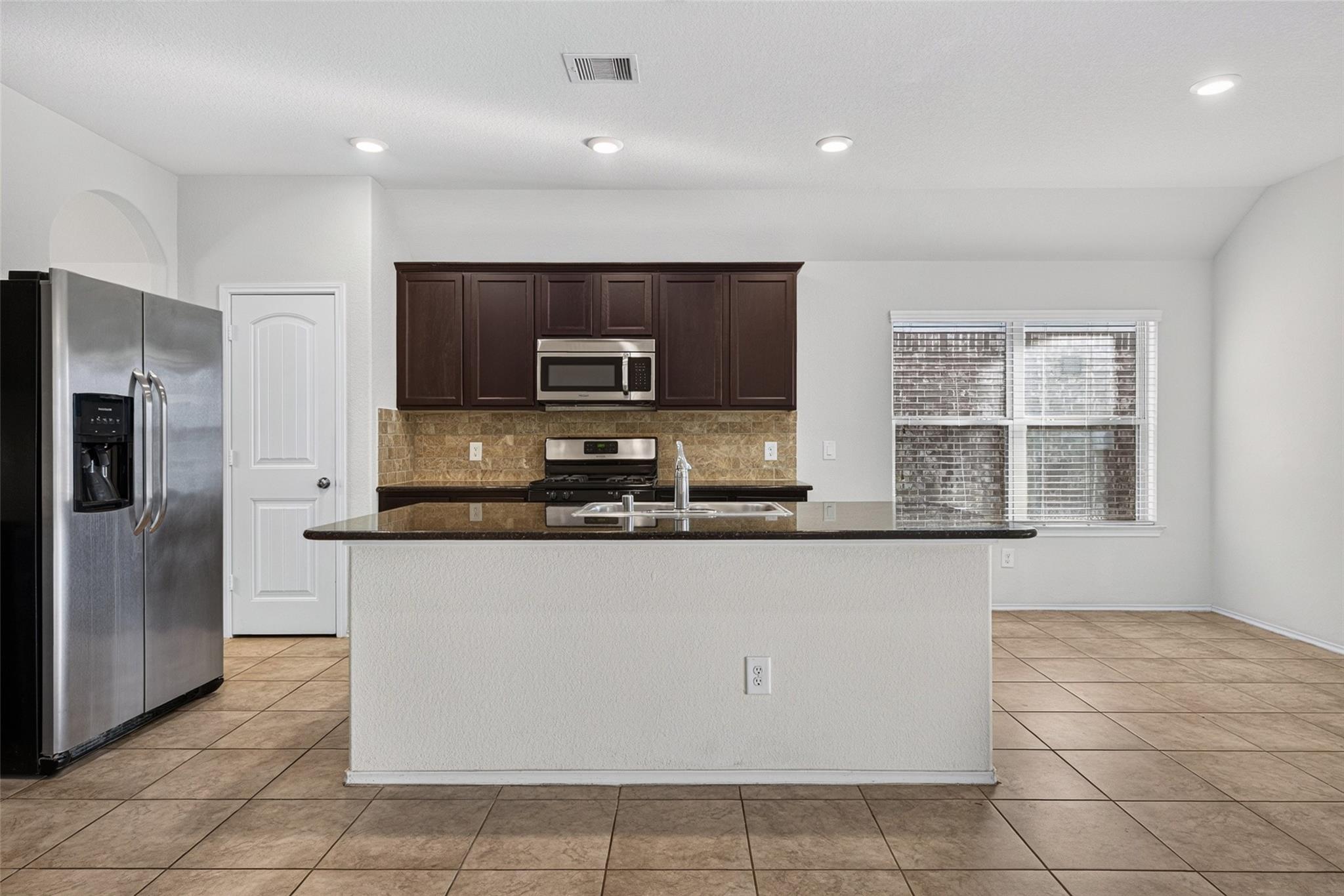 3335 Jane Way Property Photo 10