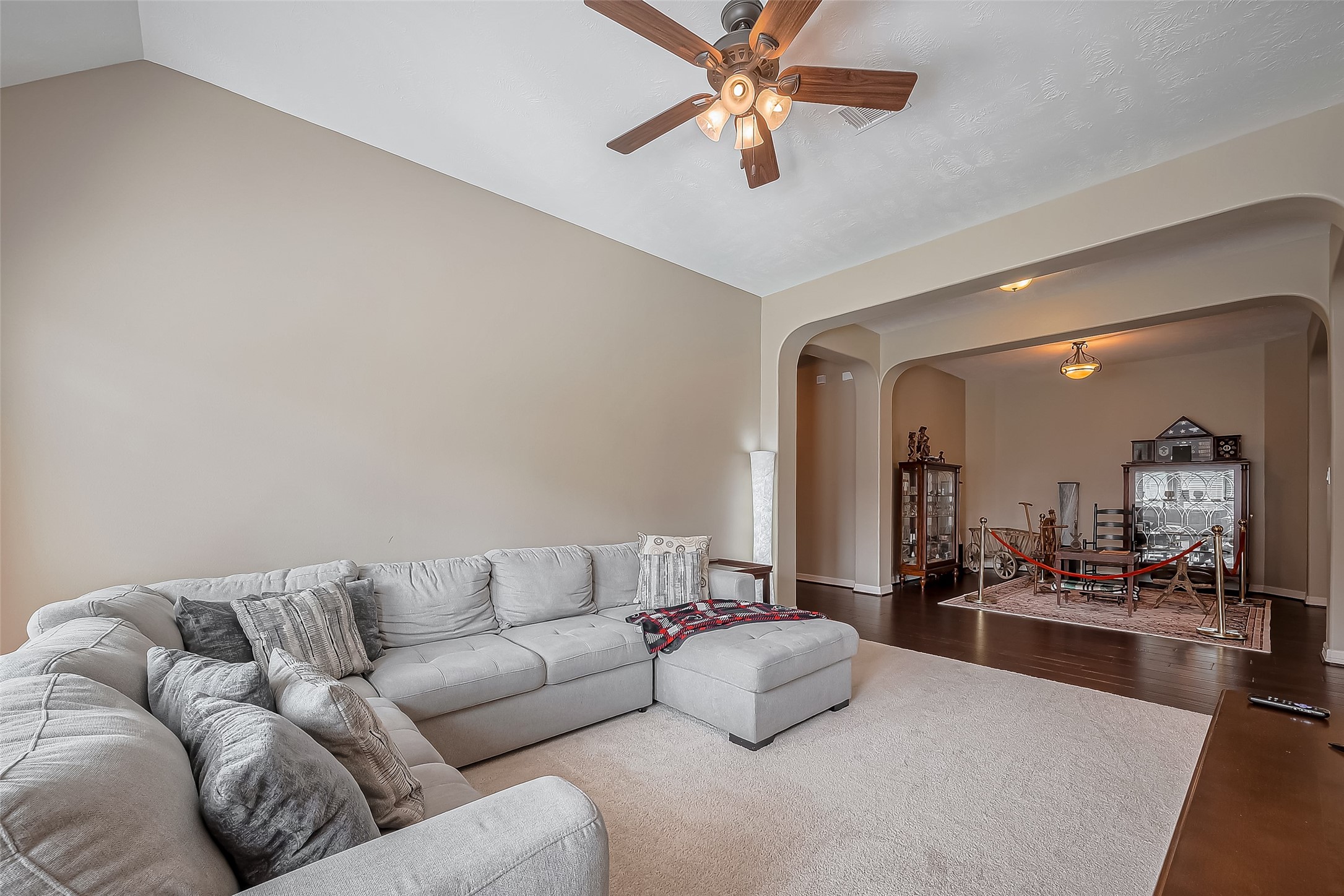 8211 Mattwood Drive Property Photo 13