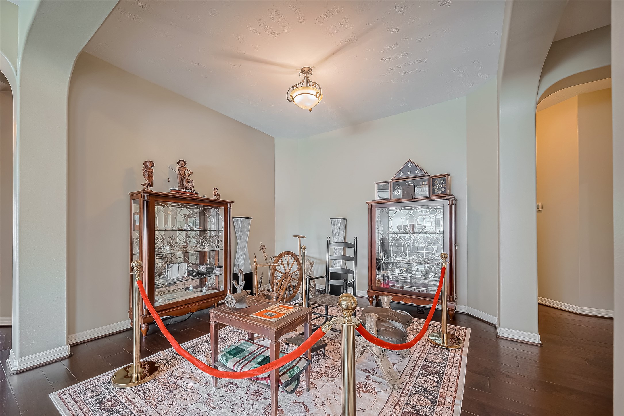 8211 Mattwood Drive Property Photo 14