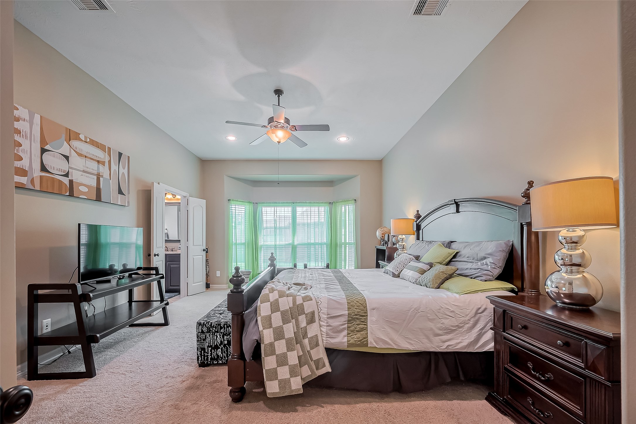 8211 Mattwood Drive Property Photo 39