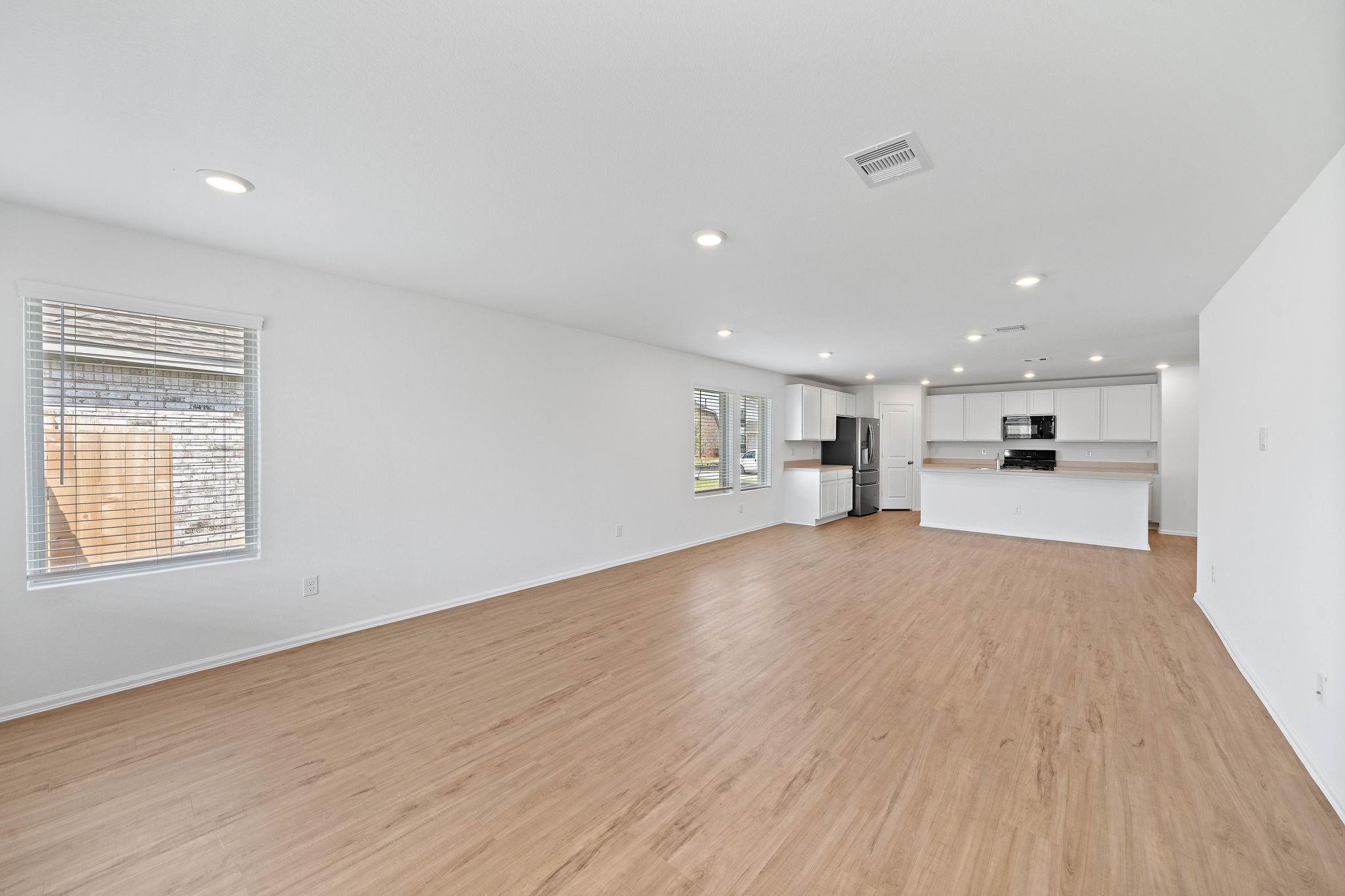 3203 Aster Meadow Way Property Photo 14