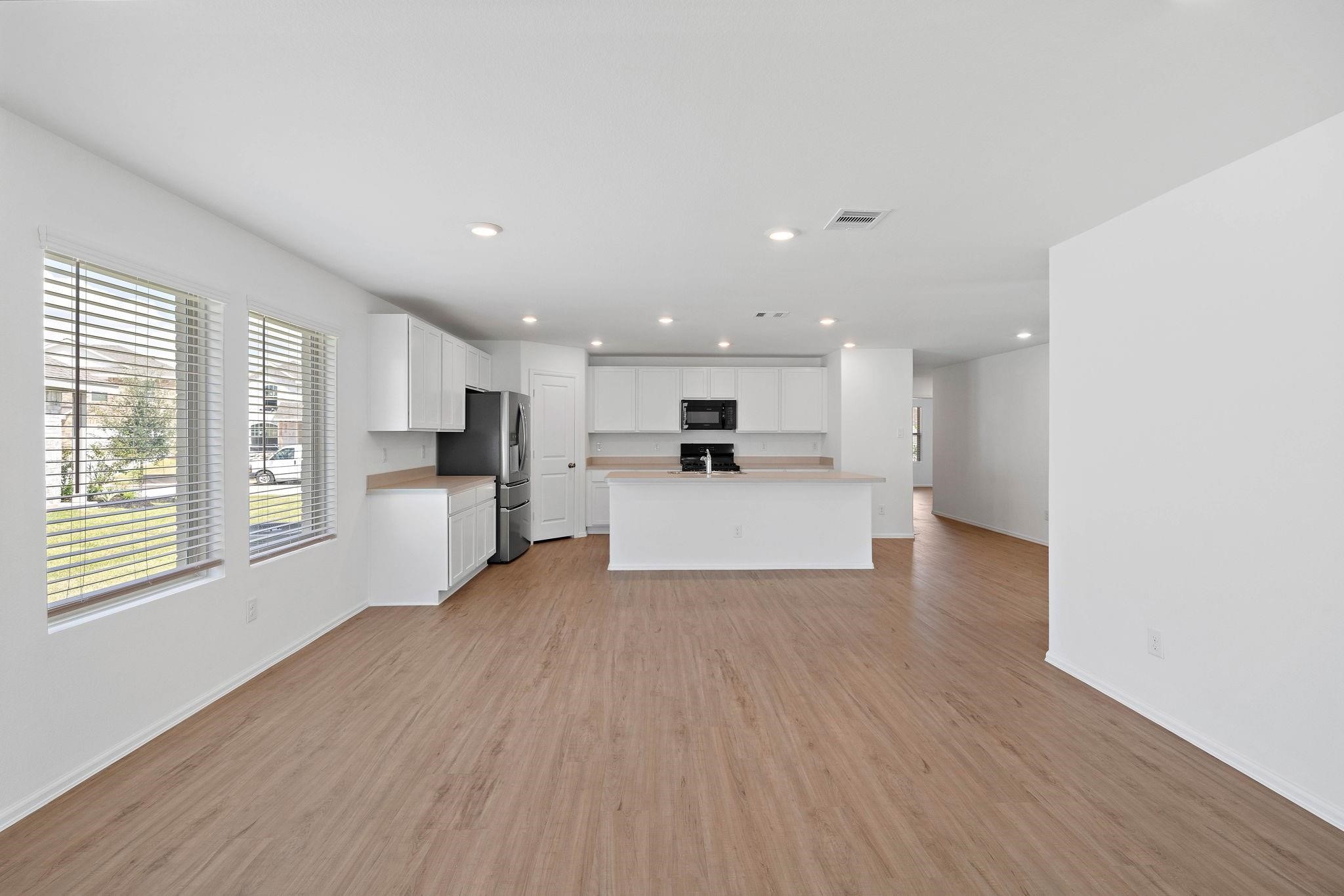3203 Aster Meadow Way Property Photo 17