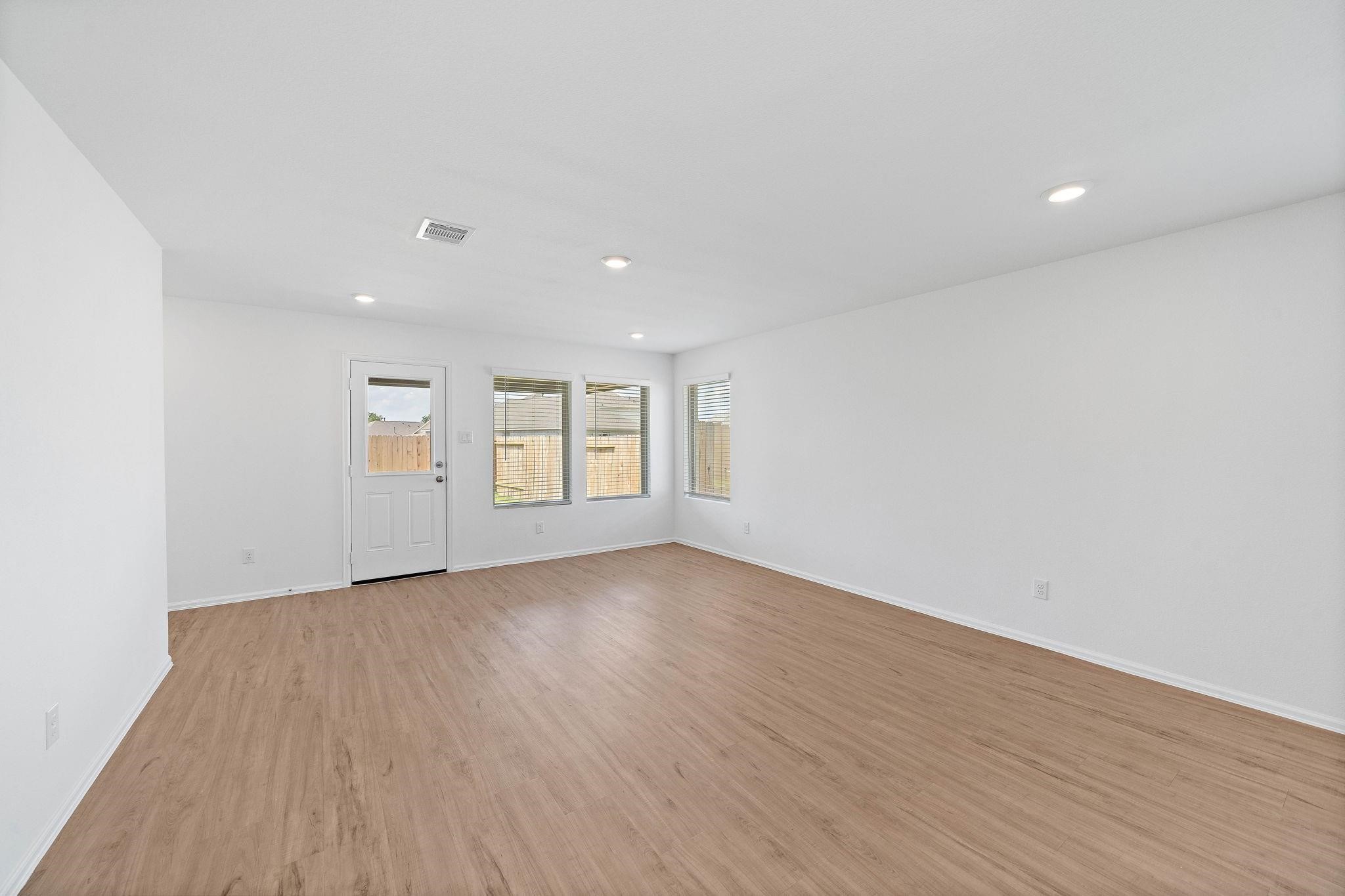 3203 Aster Meadow Way Property Photo 19