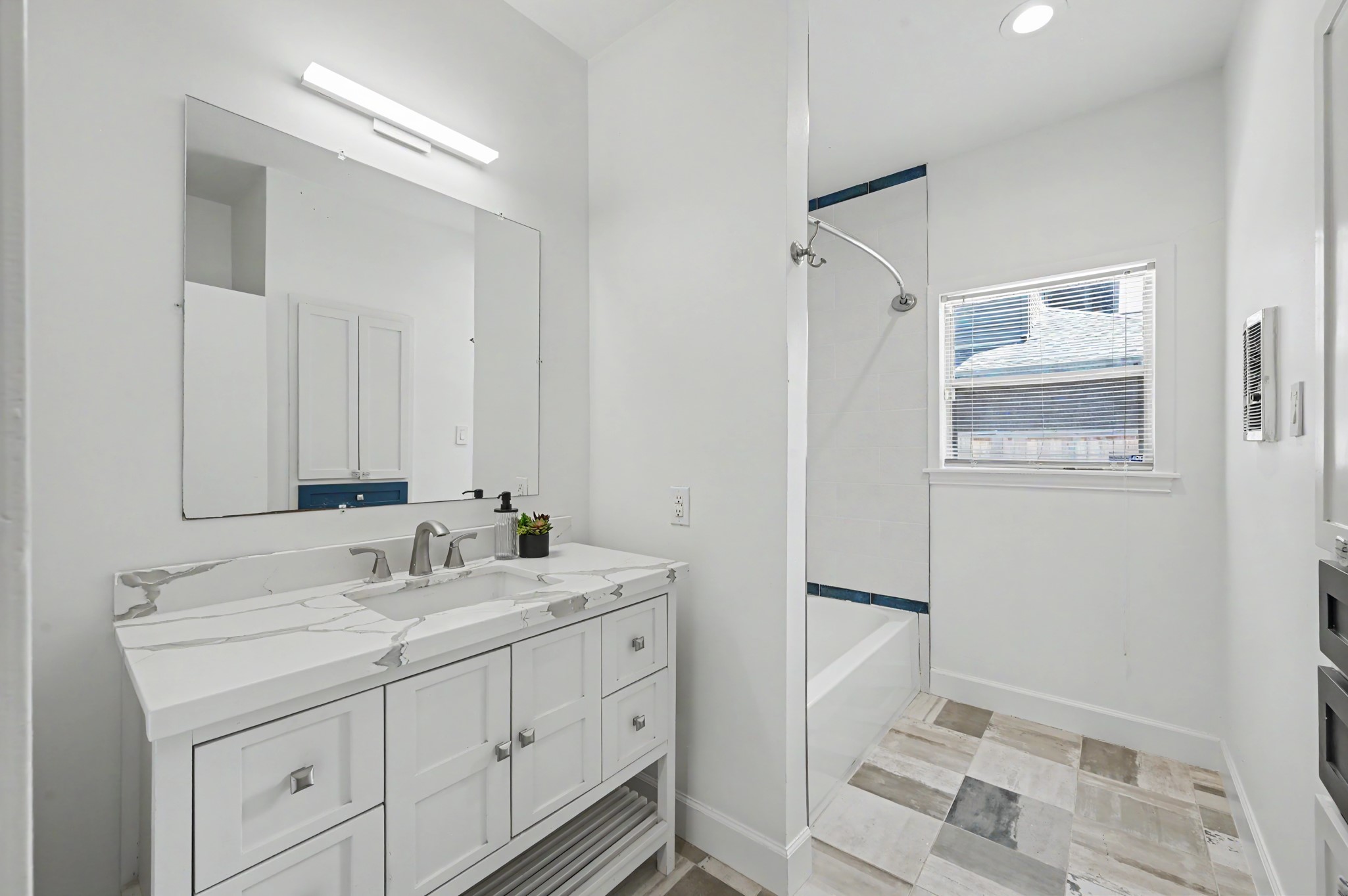 807 Key Street Property Photo 23