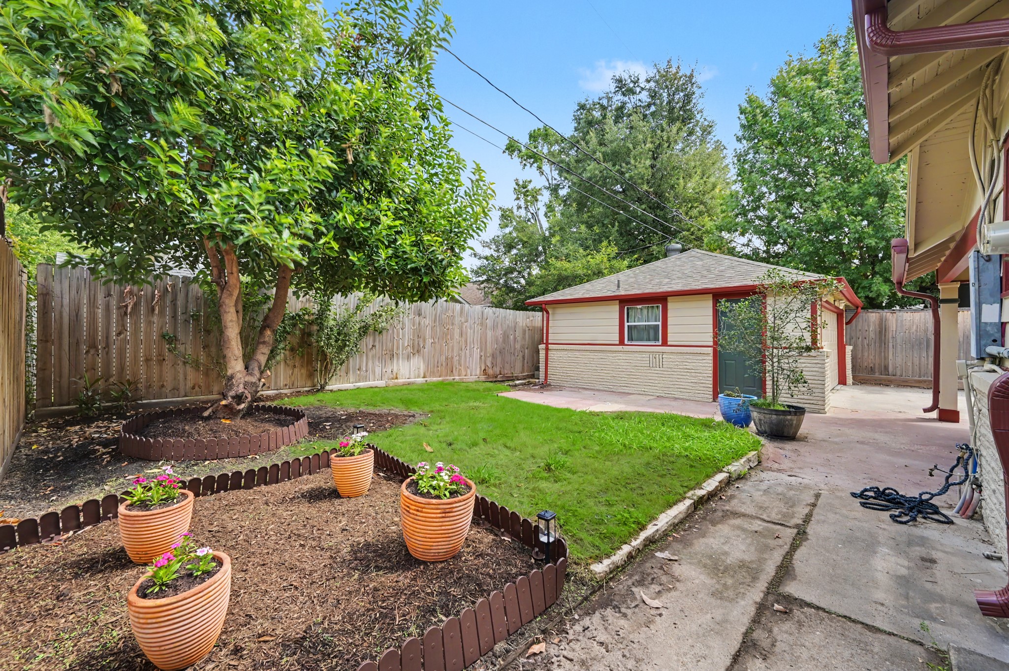 807 Key Street Property Photo 25