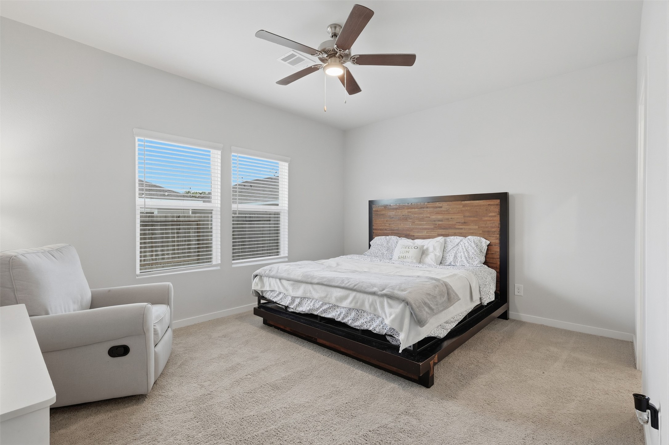 16835 Pandora Way Property Photo 6