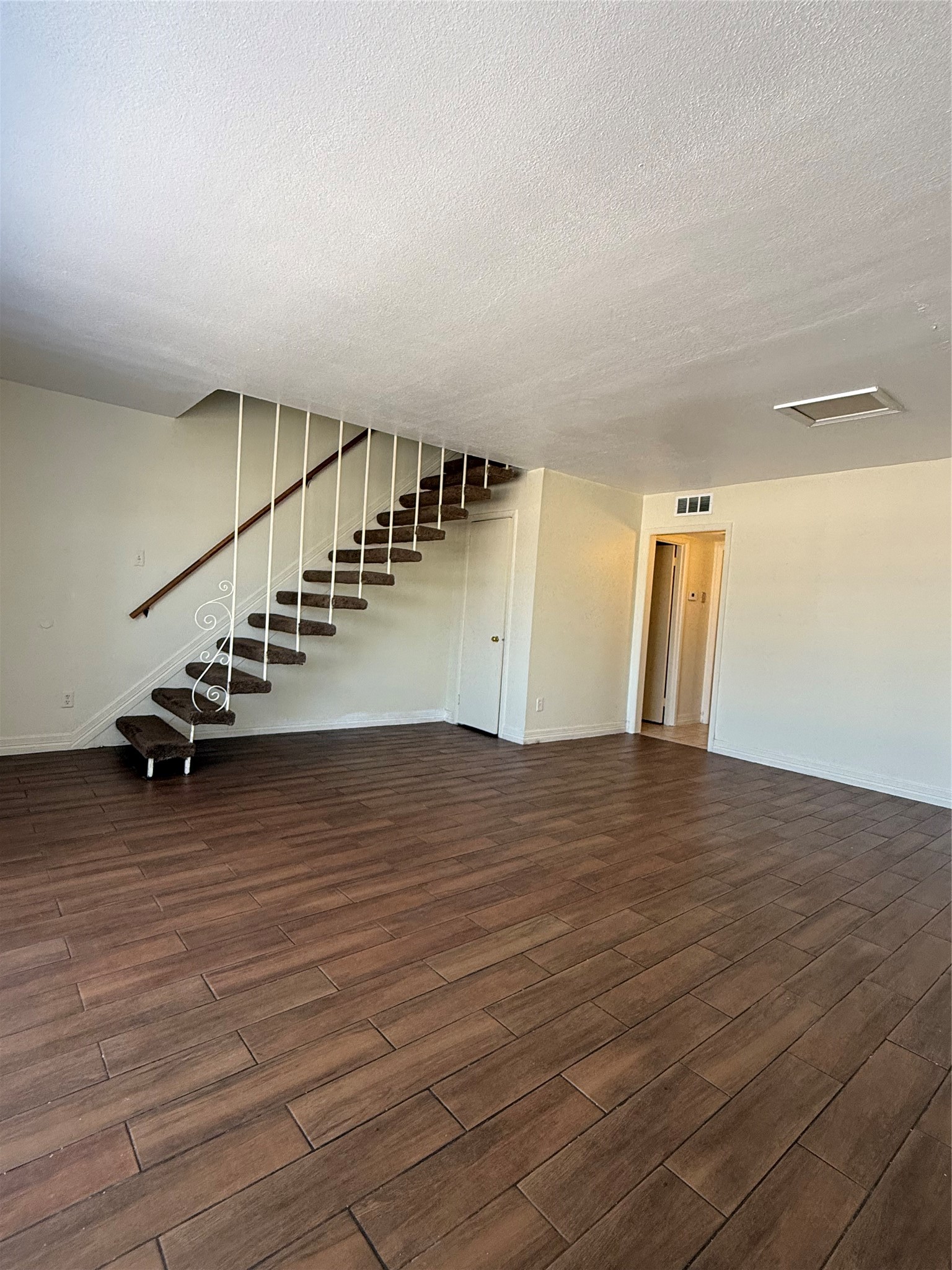 8140 Fondren Road 8140 Property Photo 9