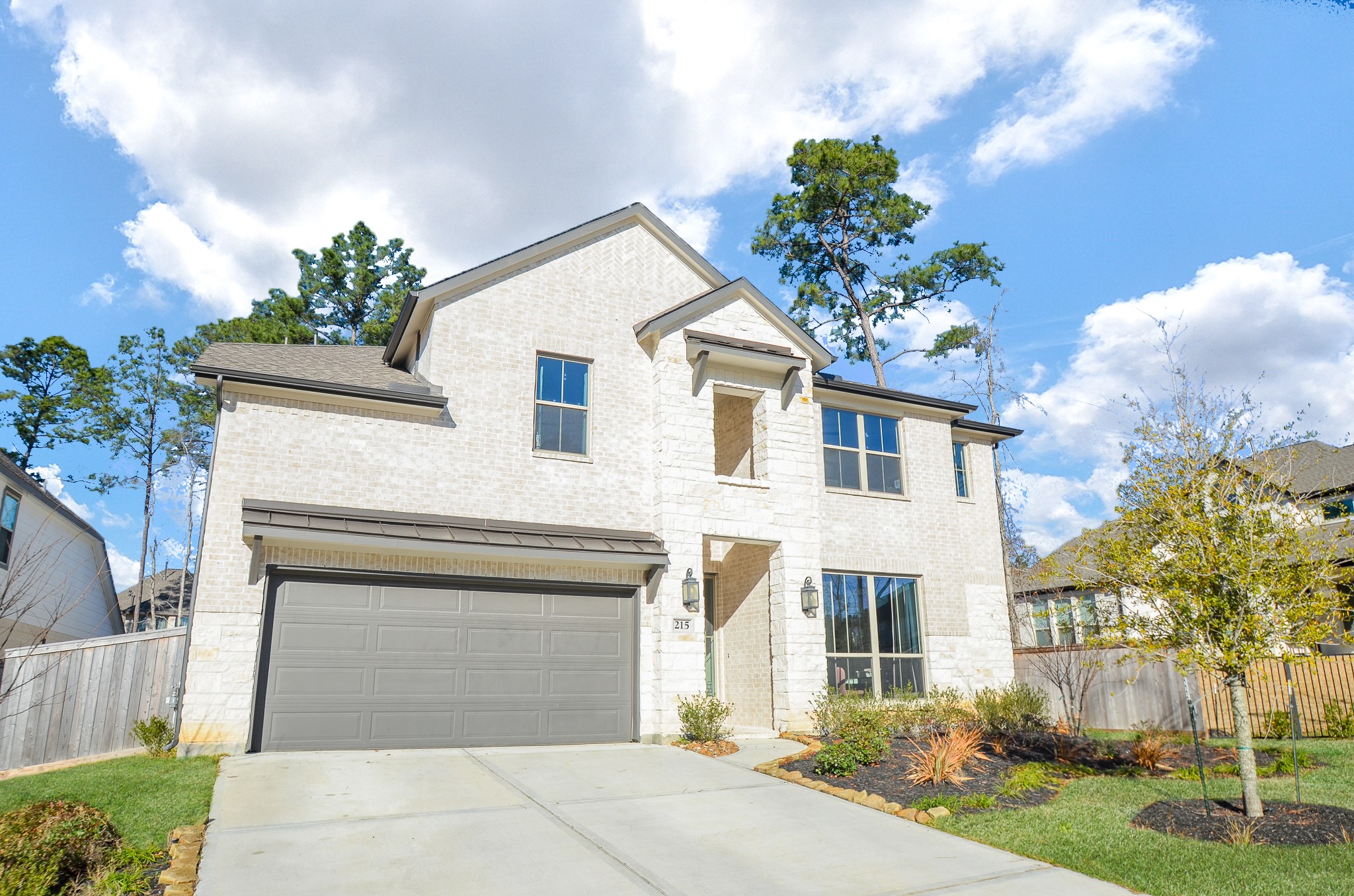 215 Flower Moon Court Property Photo 4