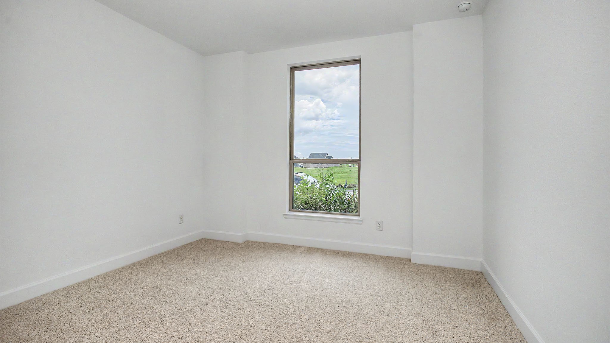 4826 Ara Drive Property Photo 9