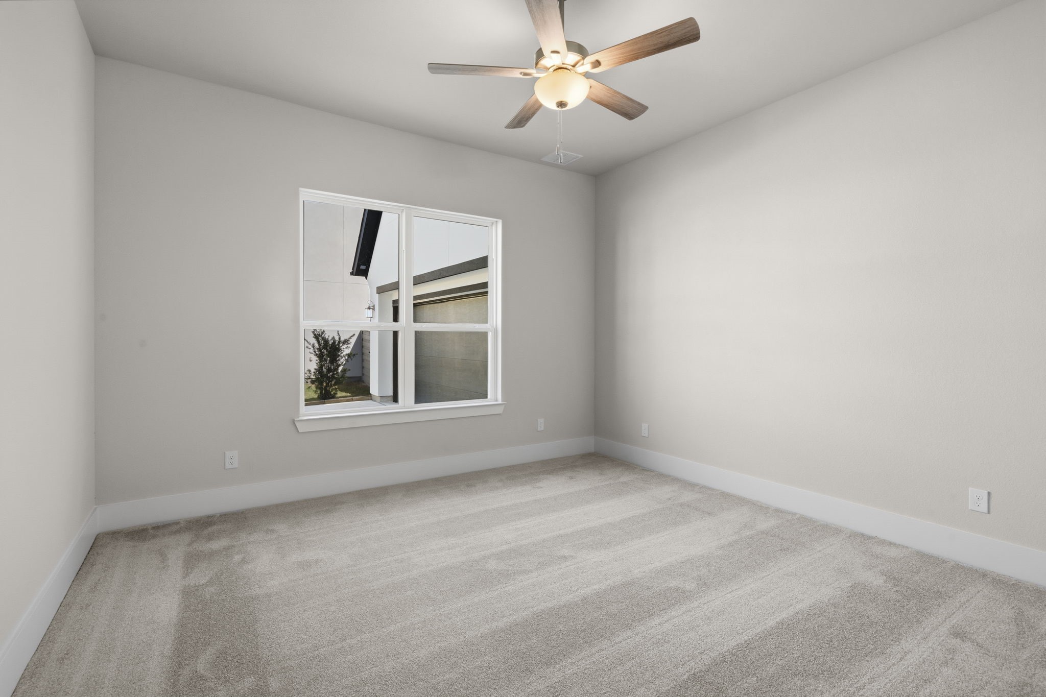 2010 Pine Woodland Lane Property Photo 23