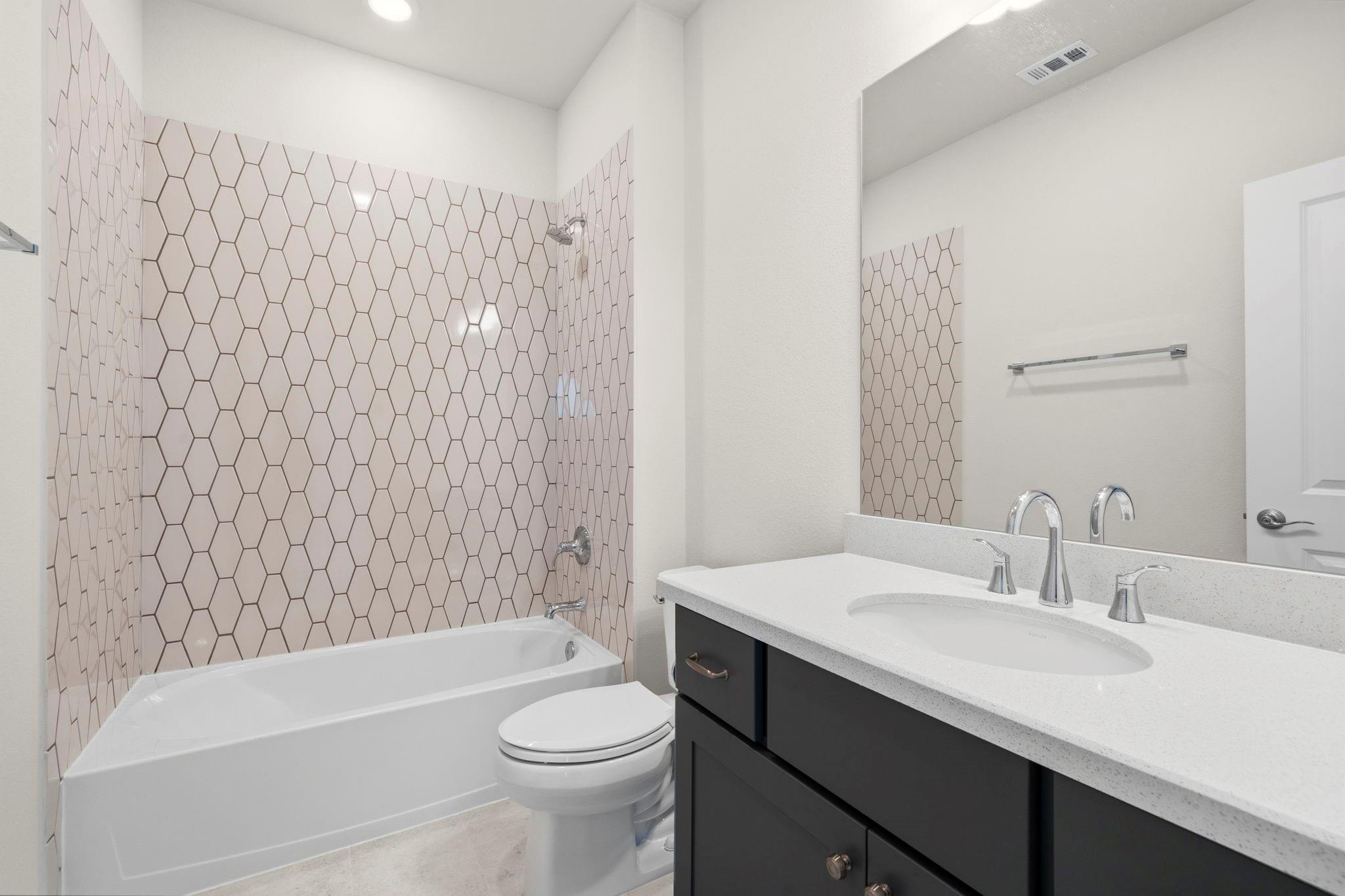 2010 Pine Woodland Lane, Manvel Tx 77583 Property Photo 39