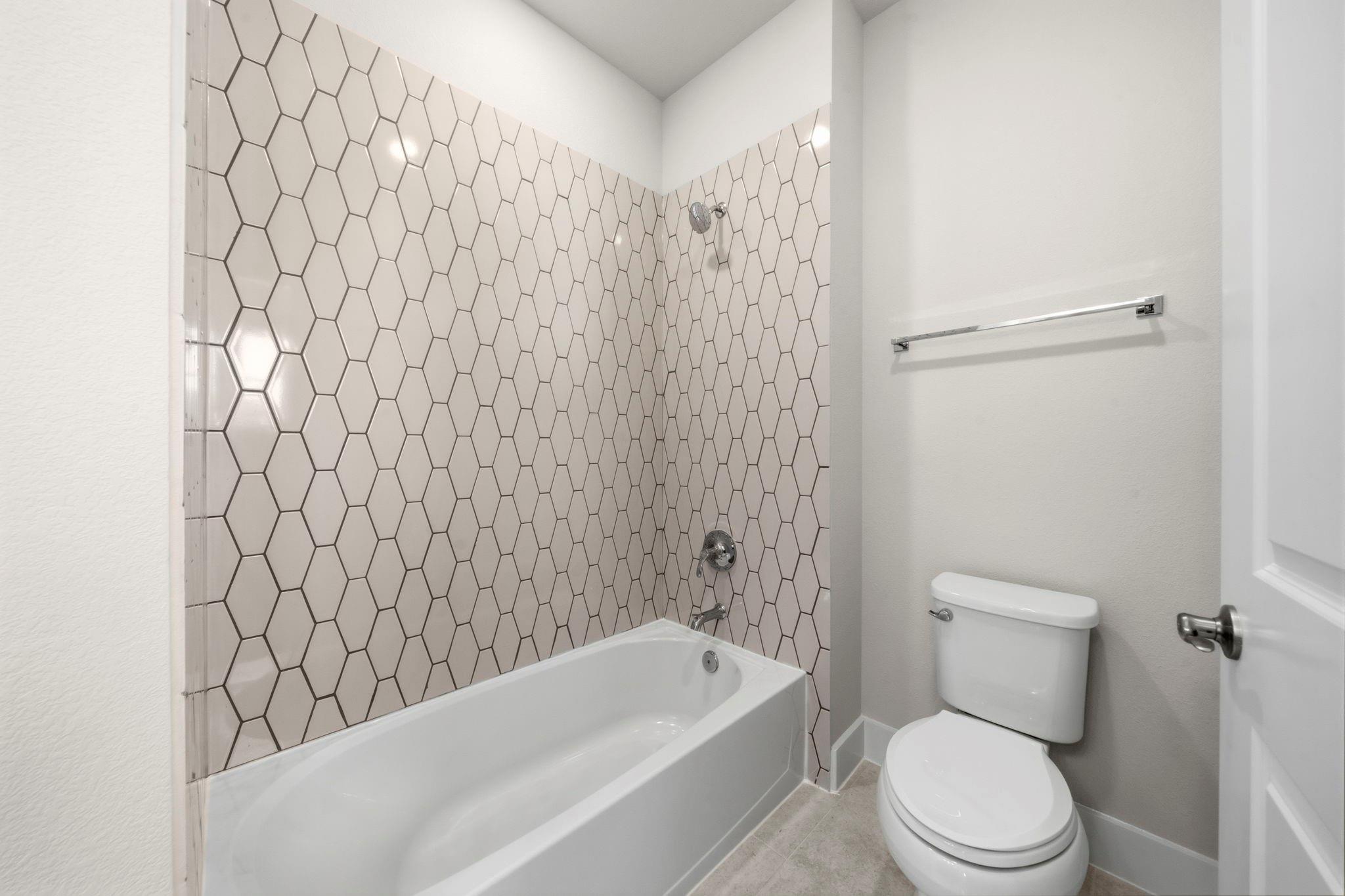 2010 Pine Woodland Lane, Manvel Tx 77583 Property Photo 43