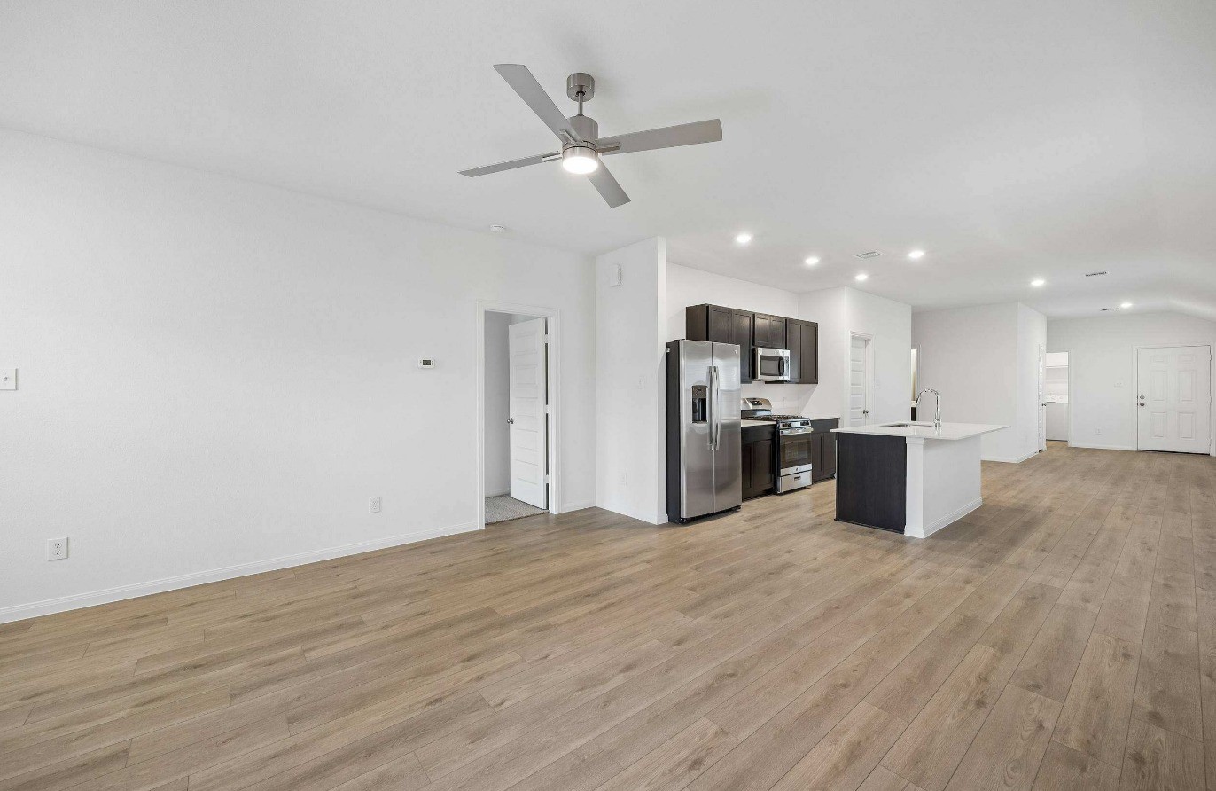 13803 Lago Vista Drive Property Photo 10