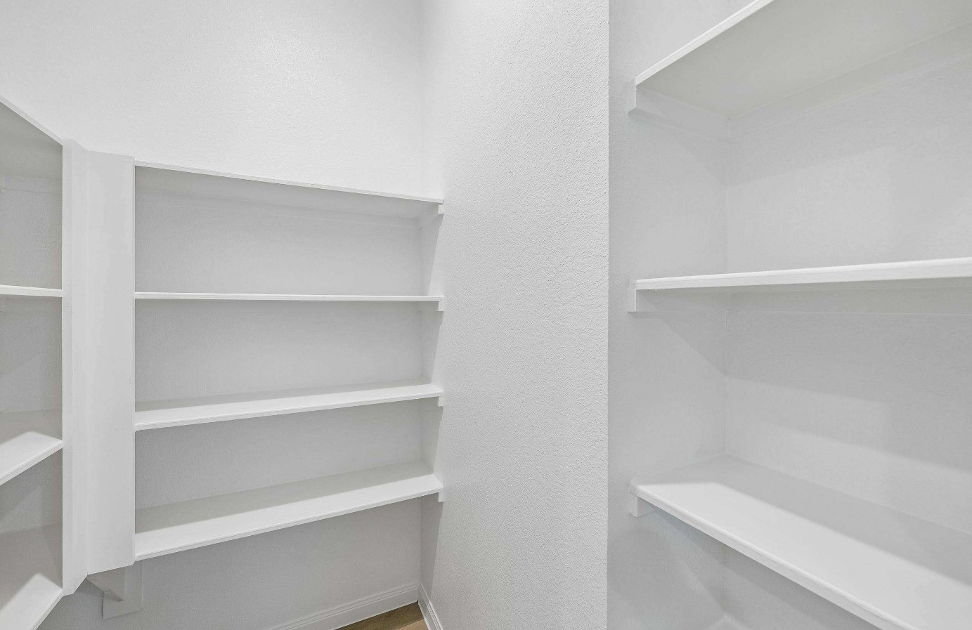 13803 Lago Vista Drive Property Photo 11